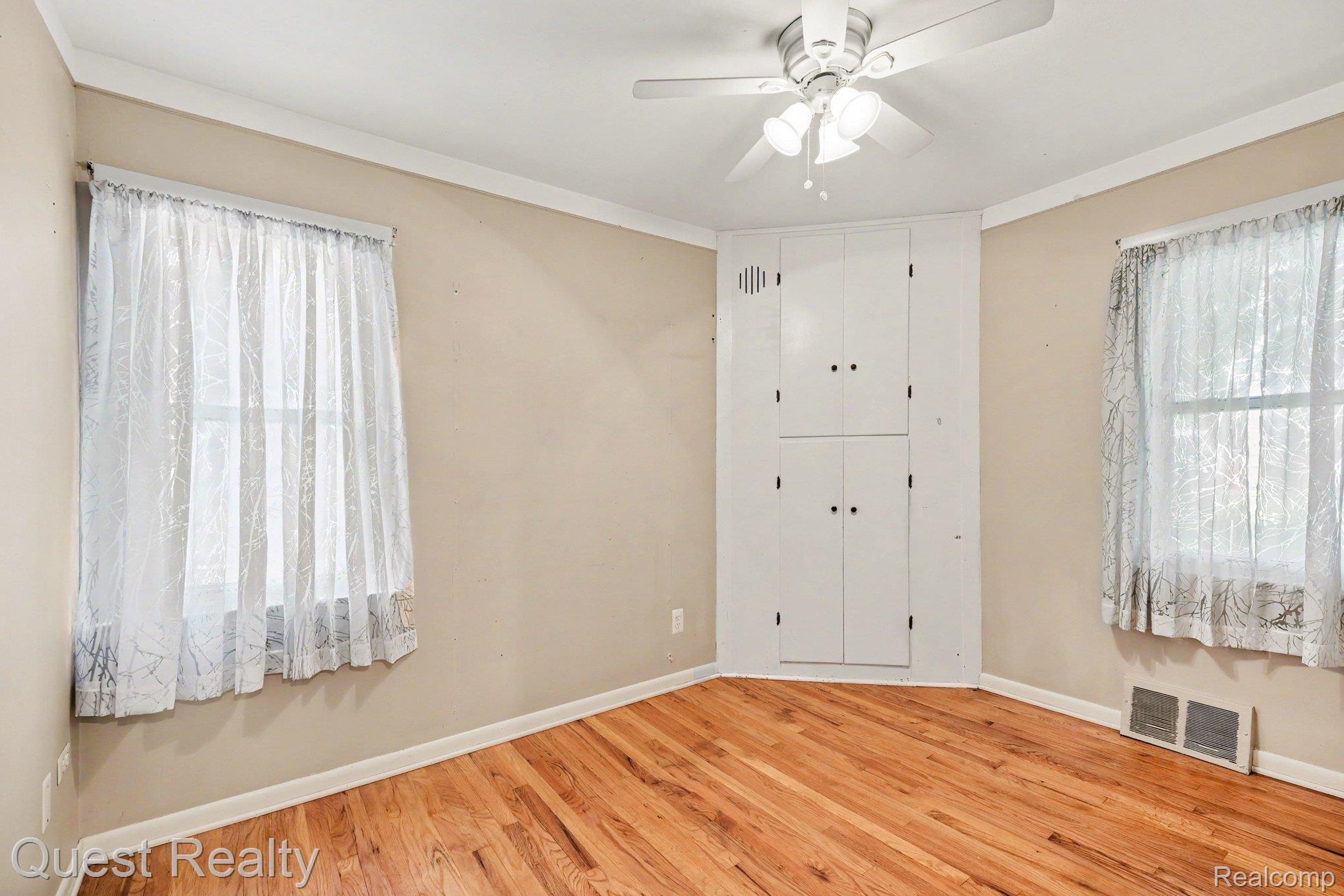 25074 Waldorf Street Property Photo 16
