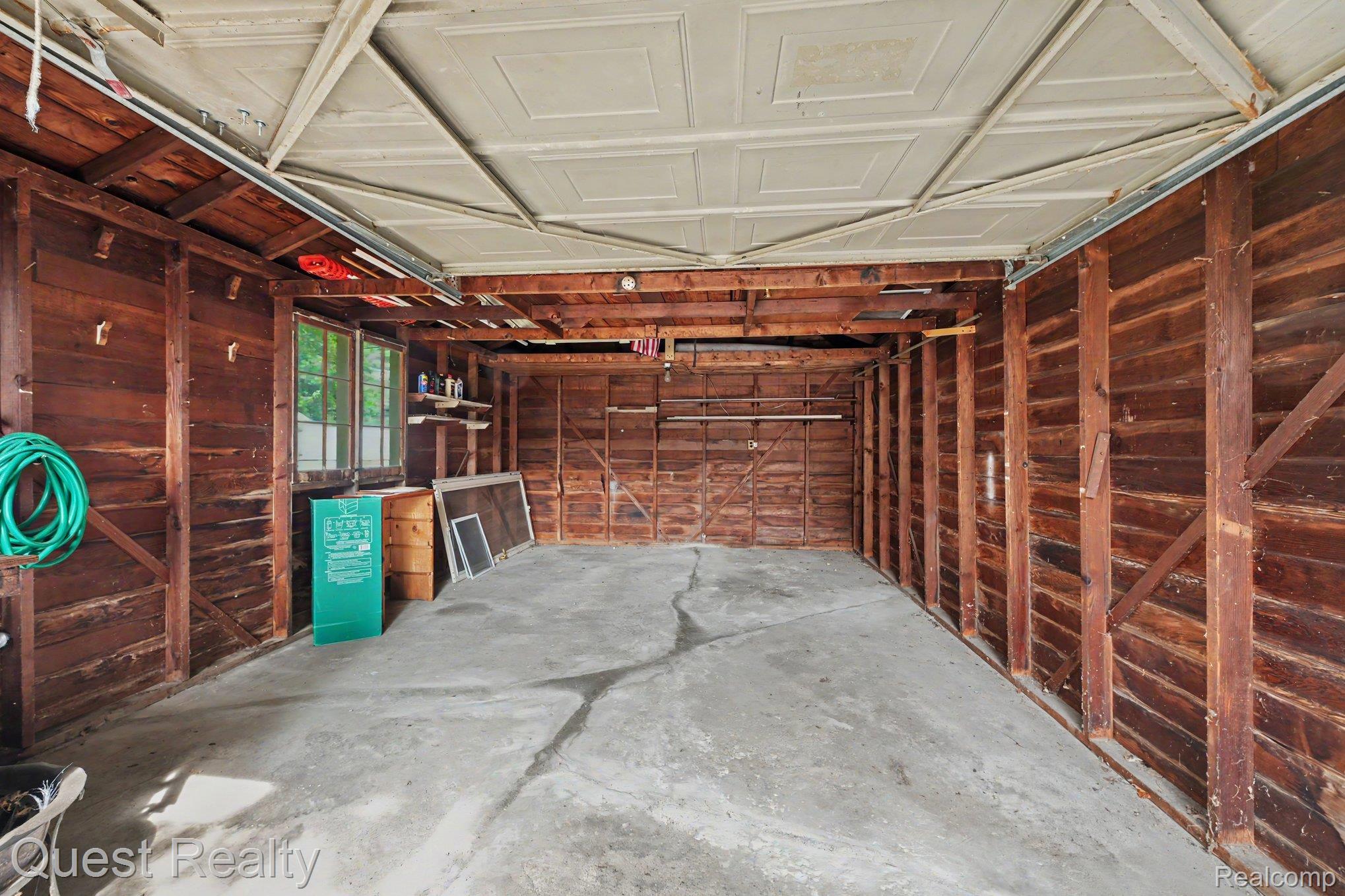 25074 Waldorf Street Property Photo 29