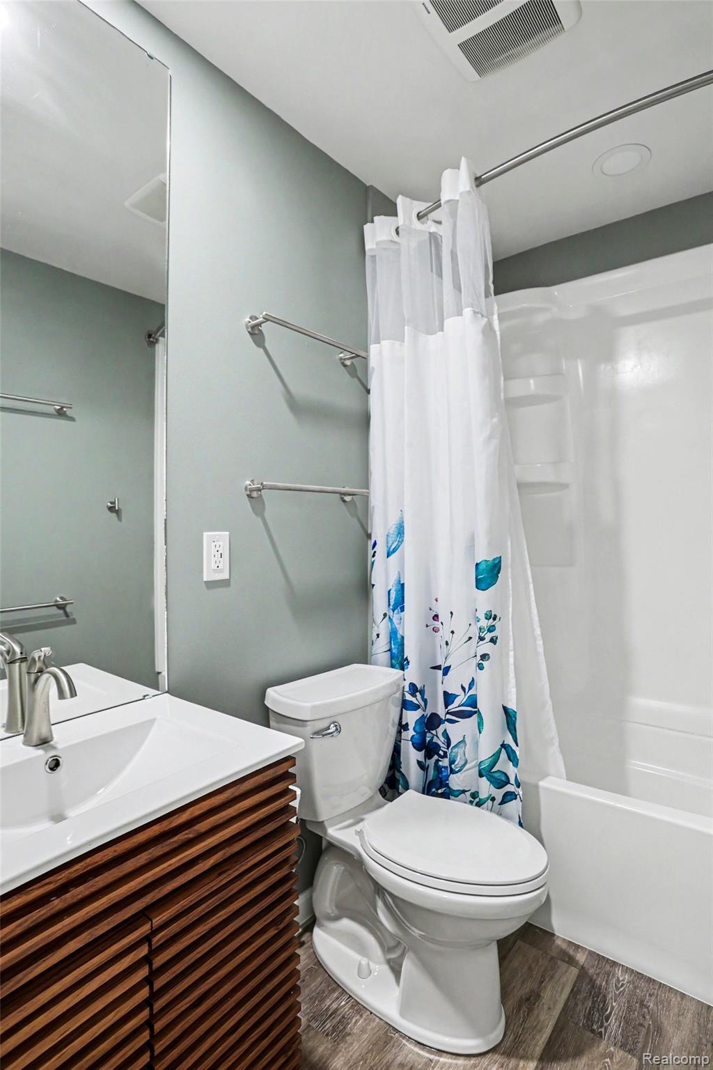 4871 Broomfield Way Property Photo 25
