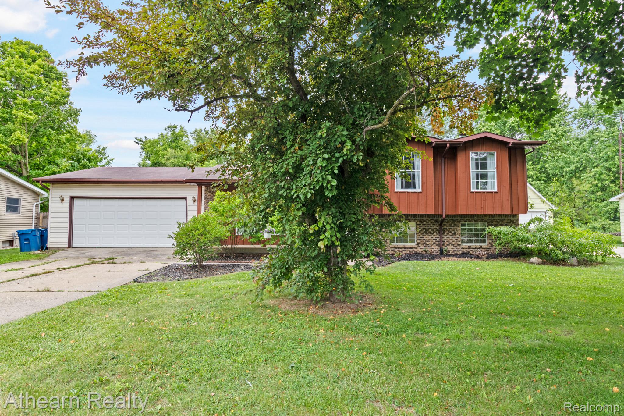 7156 Sharp Road Property Photo 3