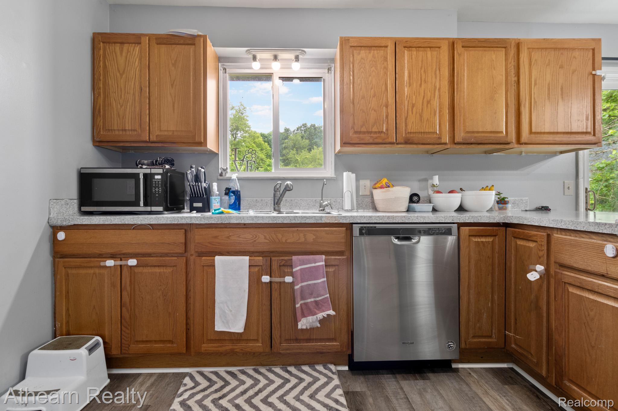 7156 Sharp Road Property Photo 13