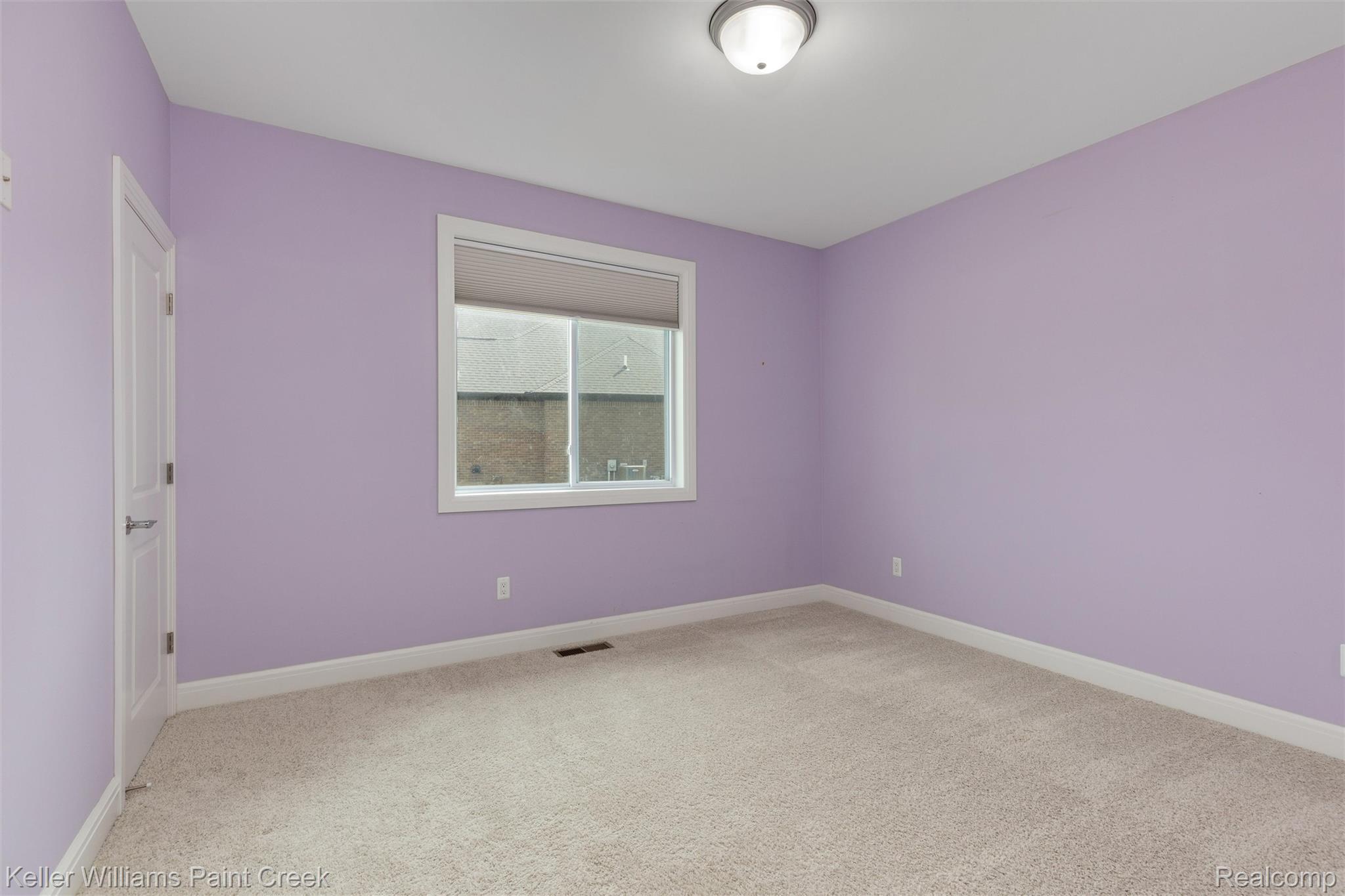 2100 Shane Court Property Photo 8