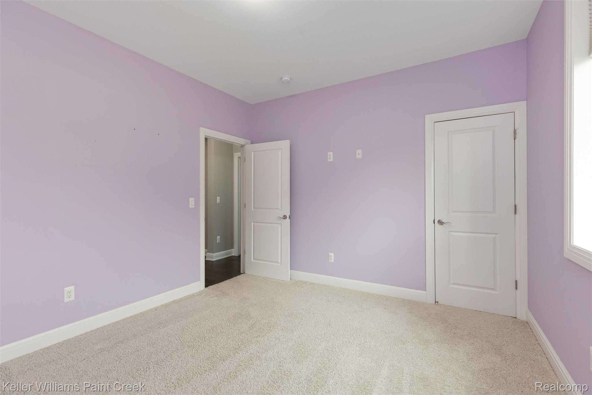 2100 Shane Court Property Photo 9