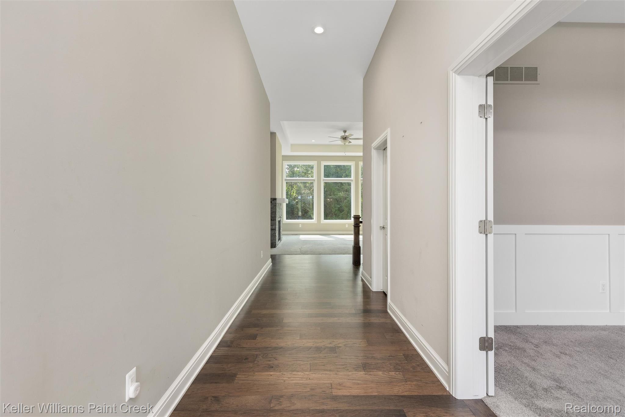 2100 Shane Court Property Photo 12