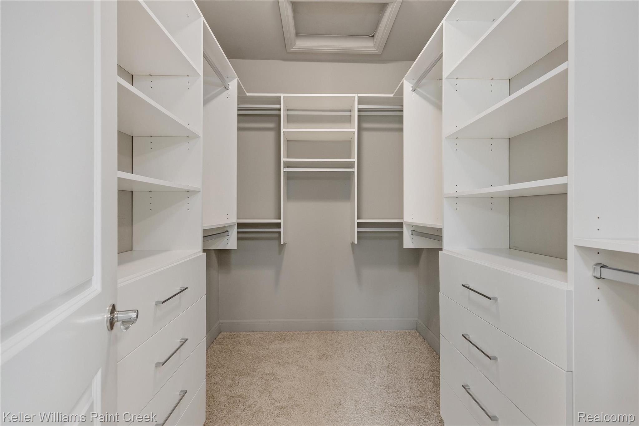 2100 Shane Court Property Photo 15