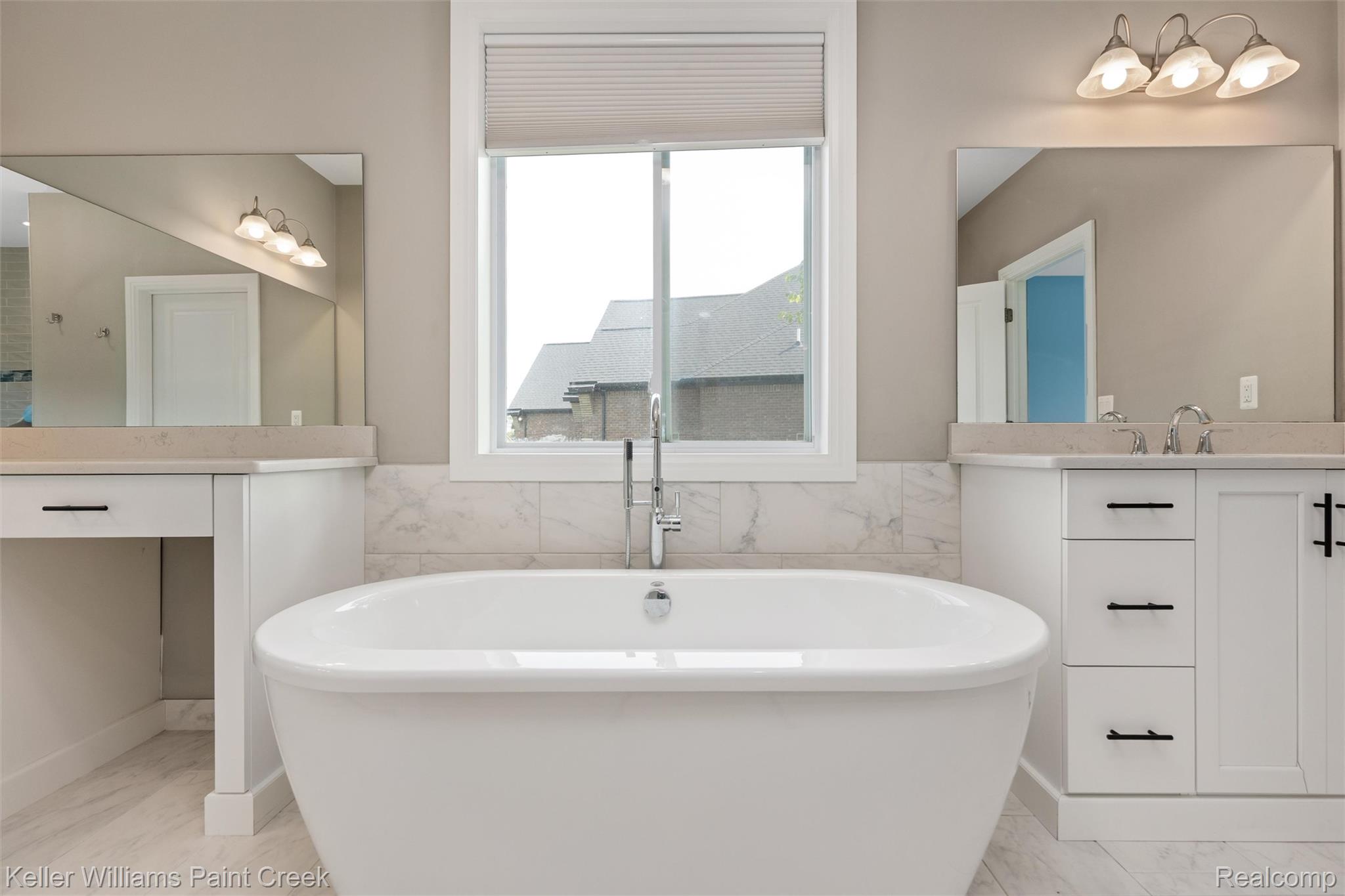 2100 Shane Court Property Photo 20