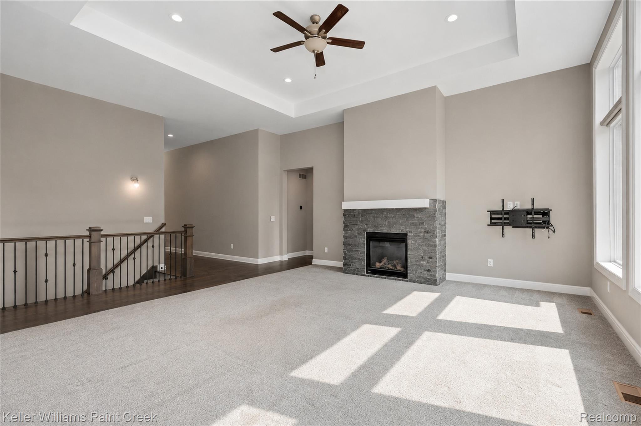 2100 Shane Court Property Photo 23
