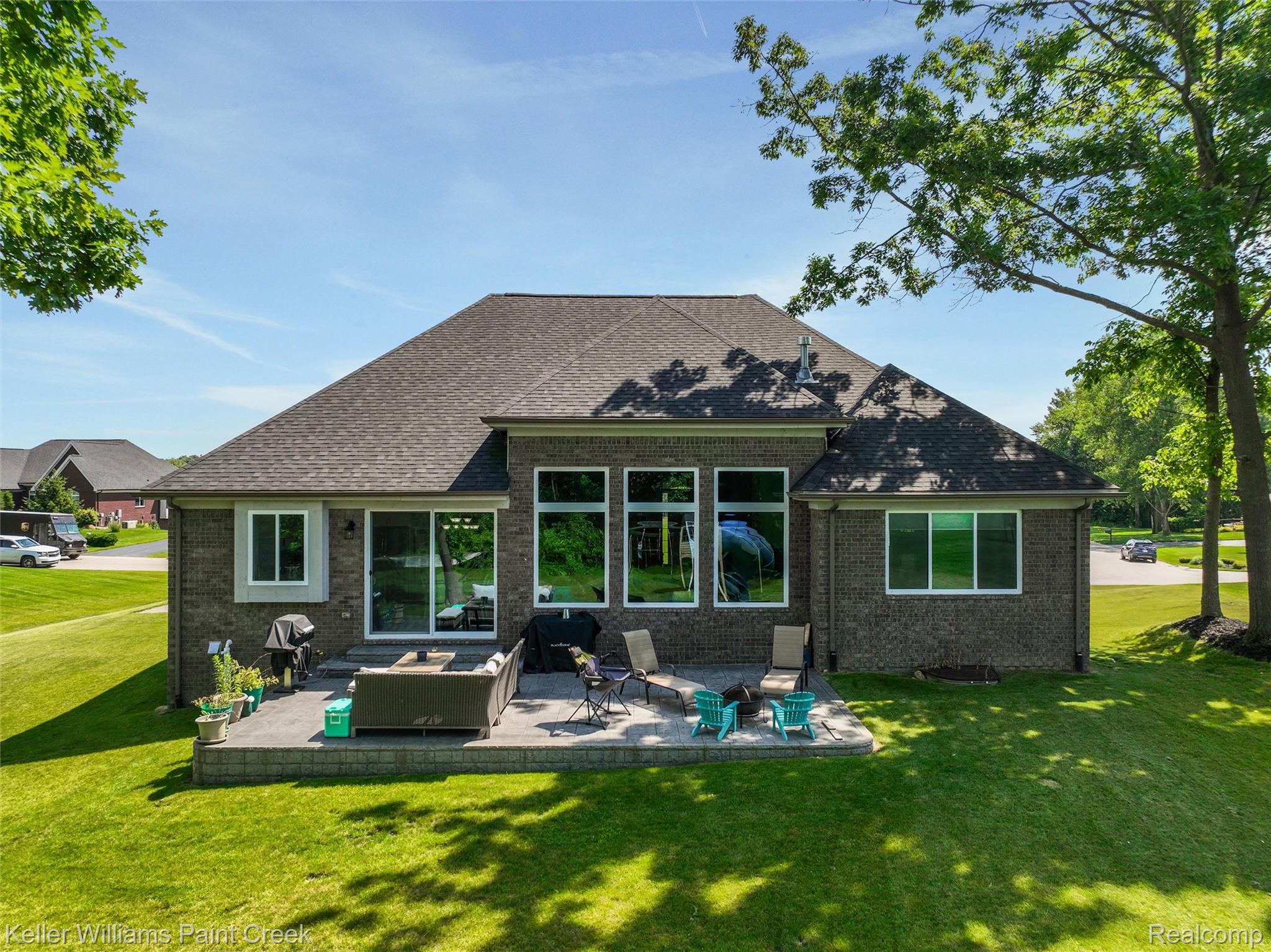 2100 Shane Court Property Photo 45