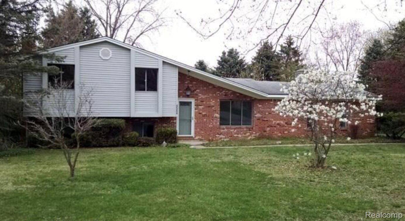 4544 Hillview Shores Property Photo 1