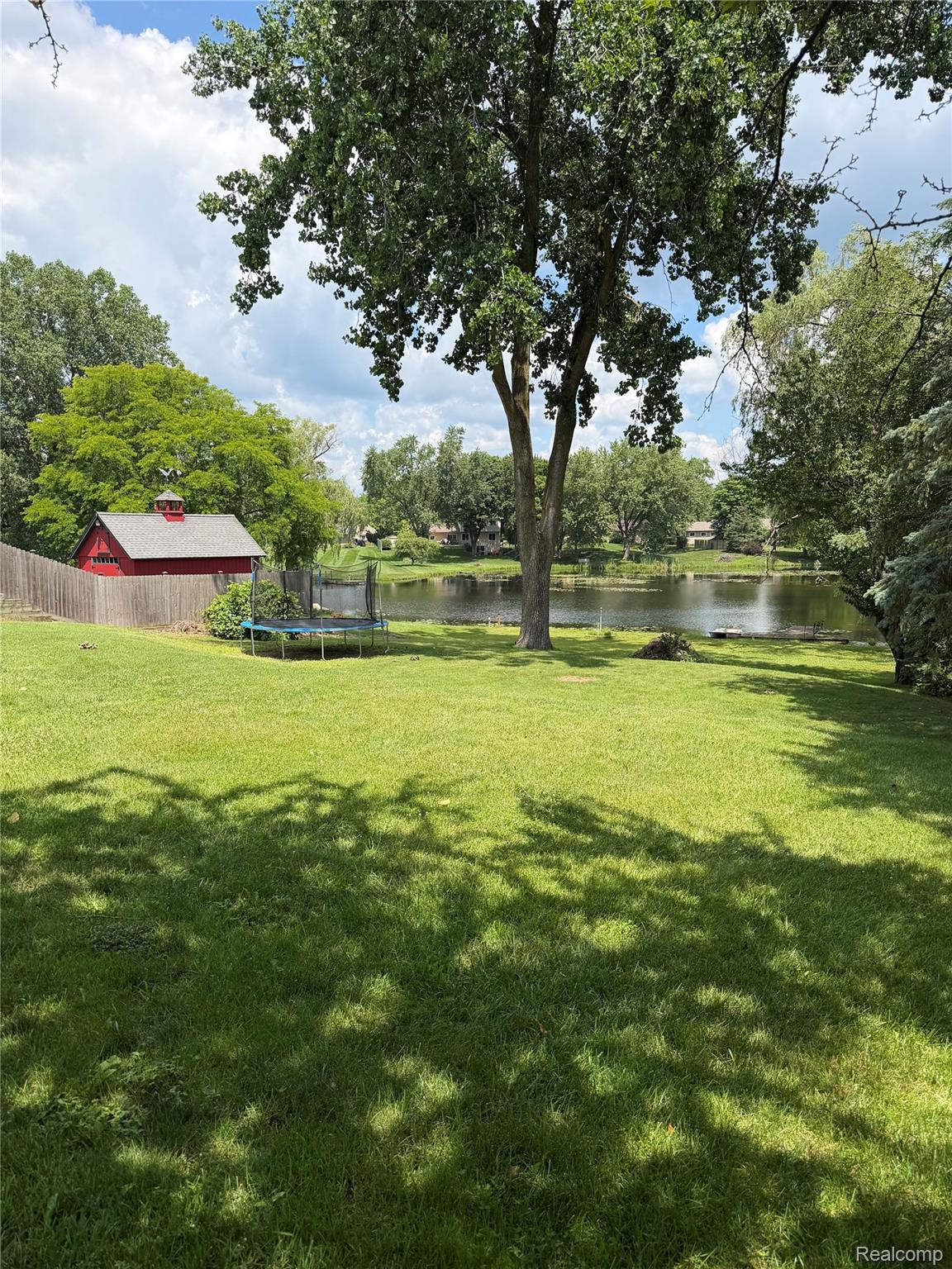 4544 Hillview Shores Property Photo 4