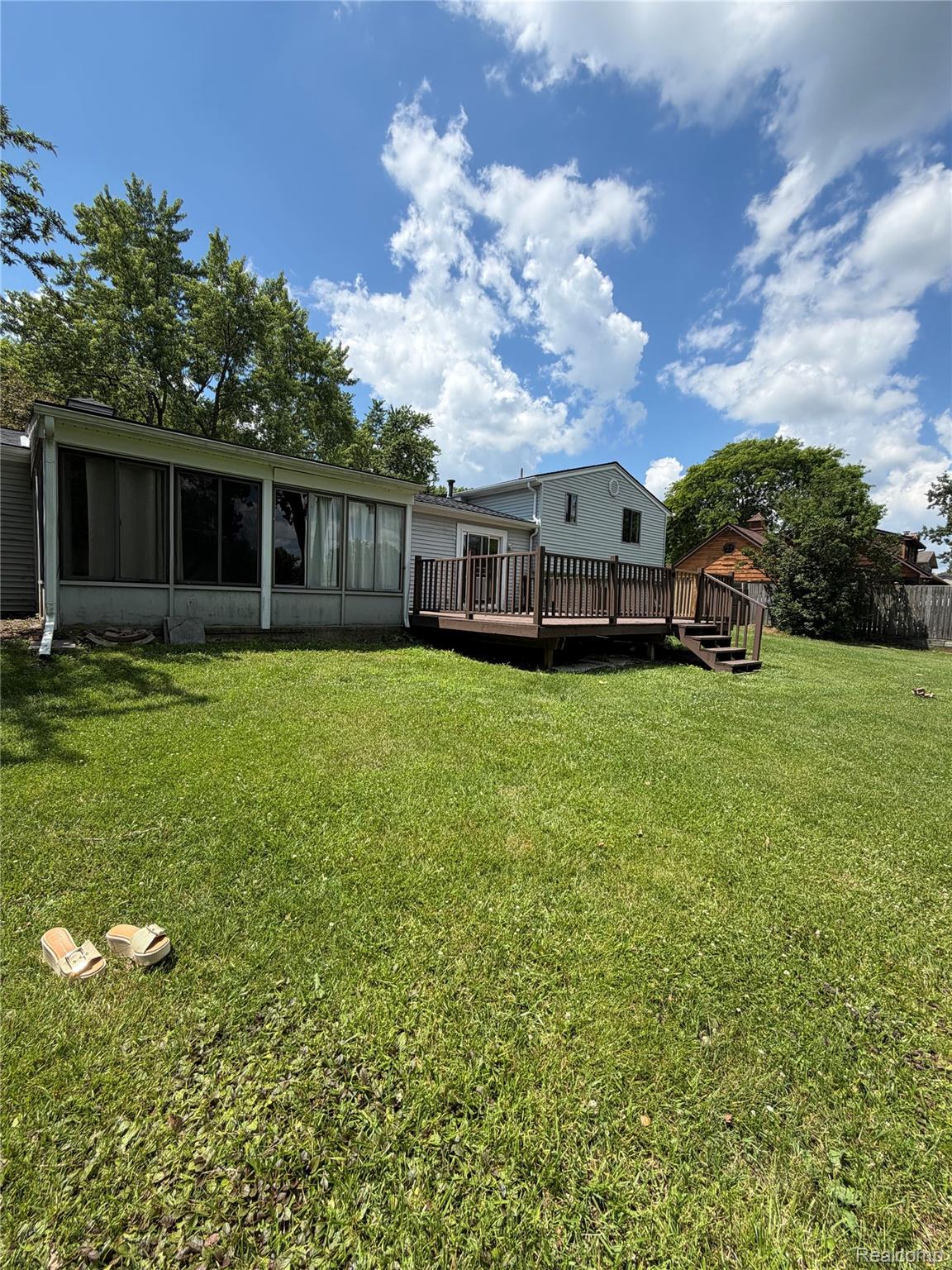 4544 Hillview Shores Property Photo 8