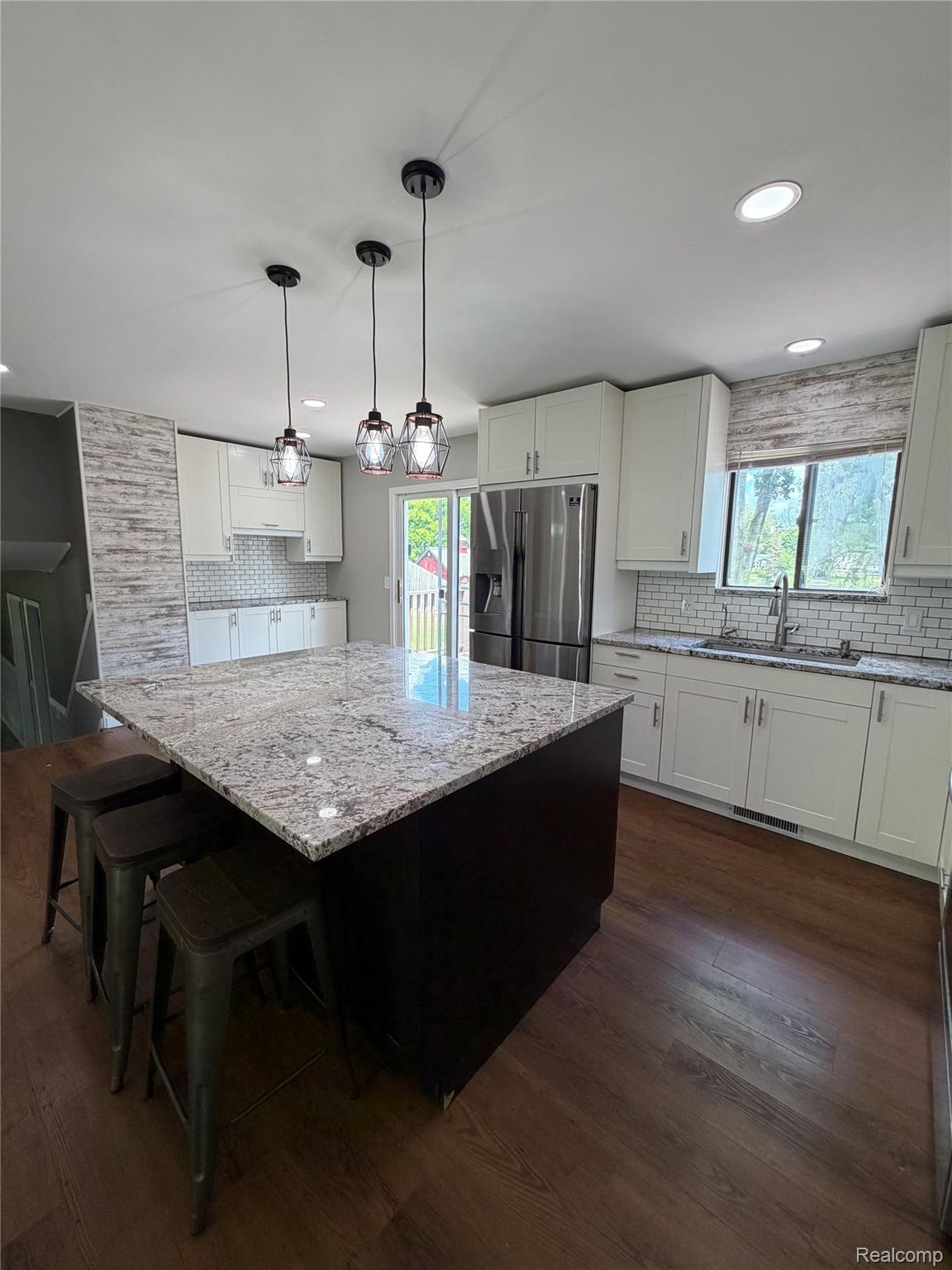 4544 Hillview Shores Property Photo 14