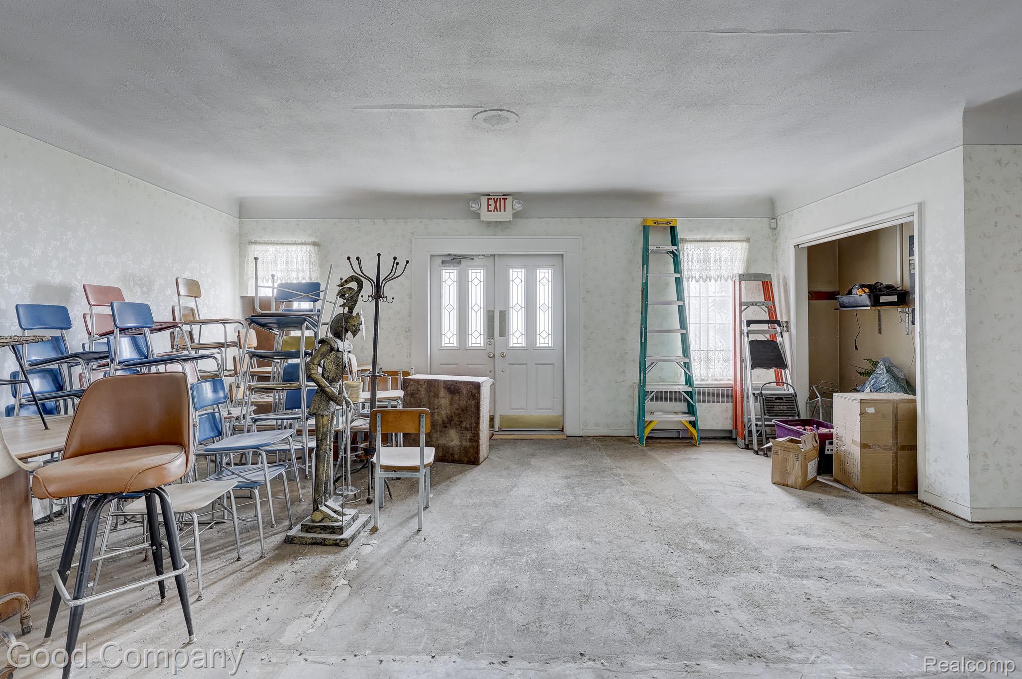 23919 John R Road Property Photo 4