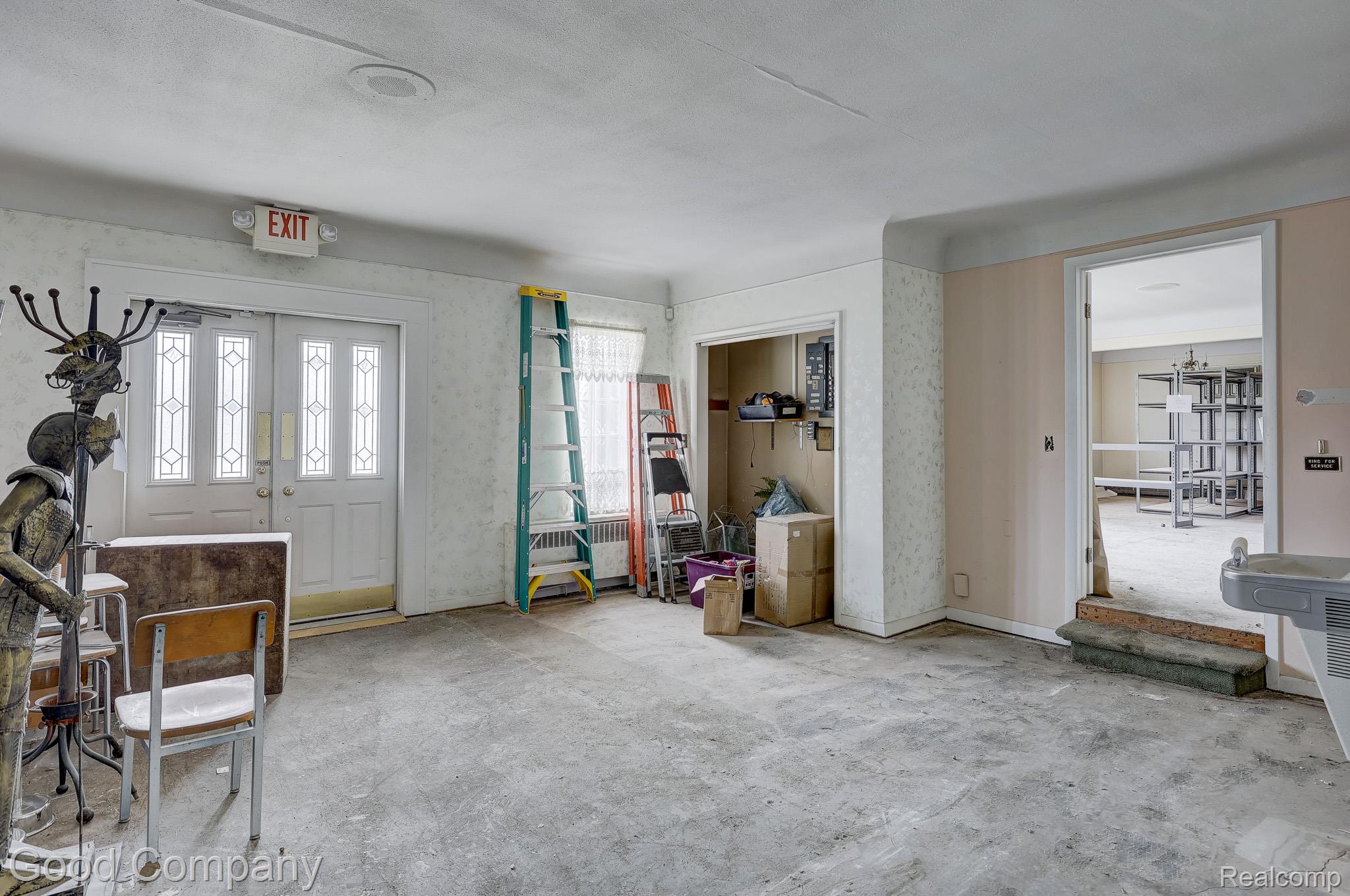23919 John R Road Property Photo 5