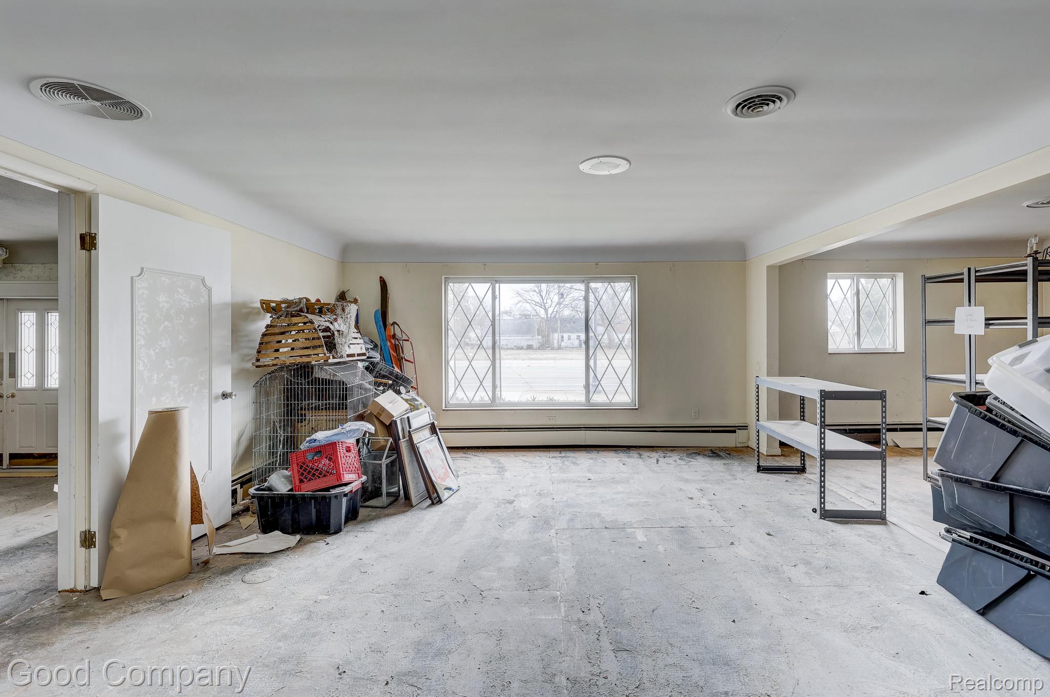 23919 John R Road Property Photo 7
