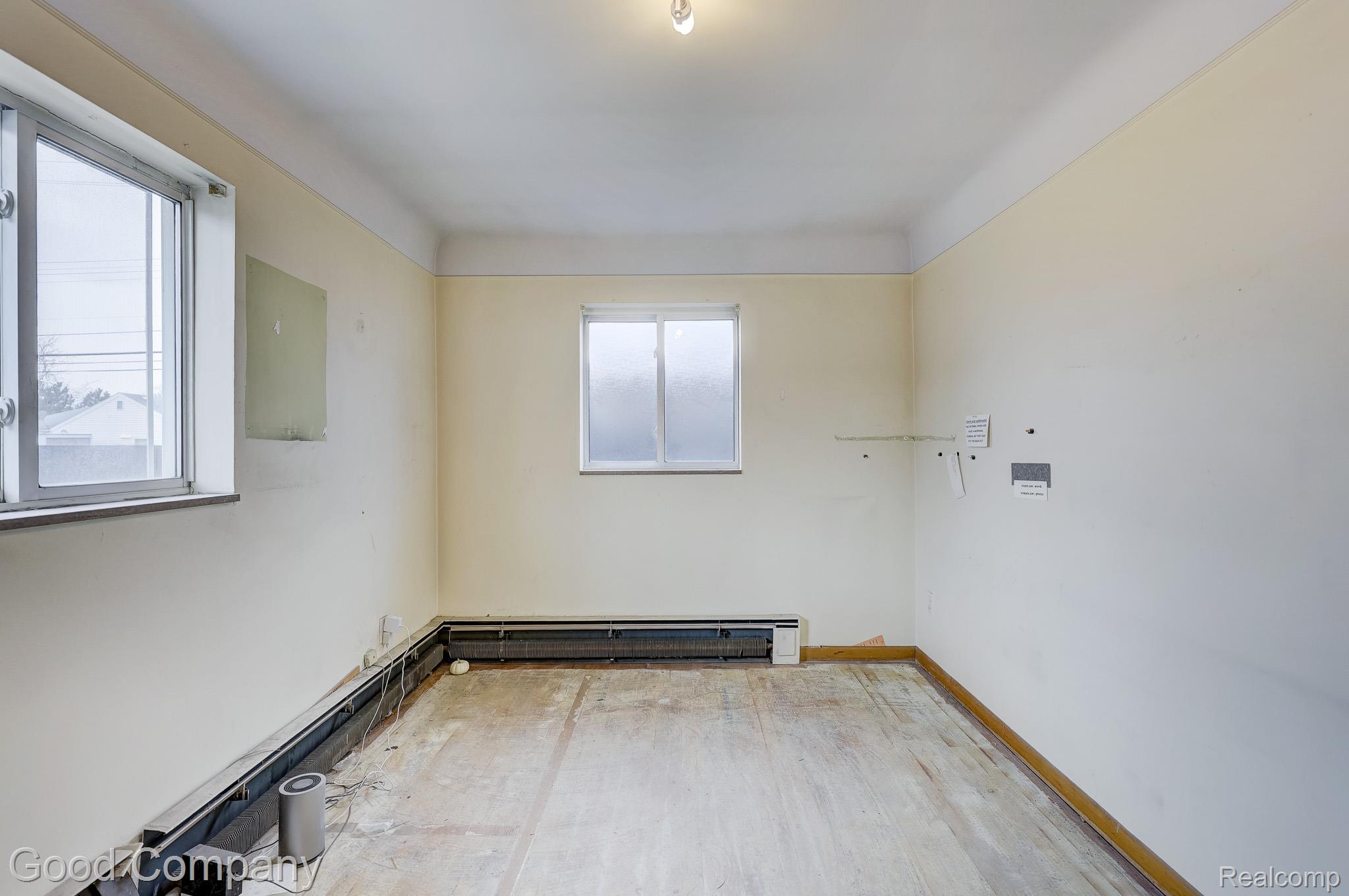 23919 John R Road Property Photo 11