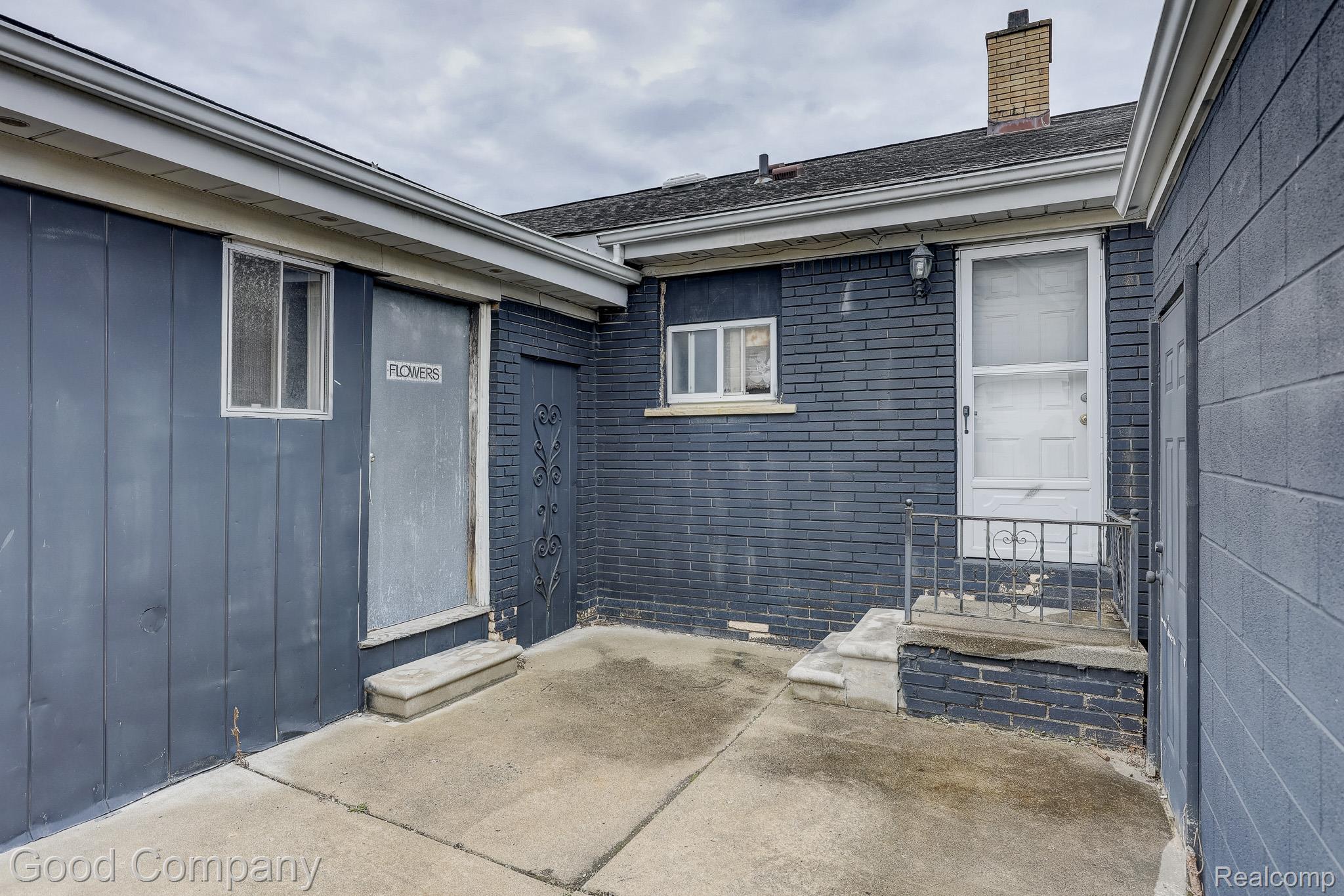 23919 John R Road Property Photo 36