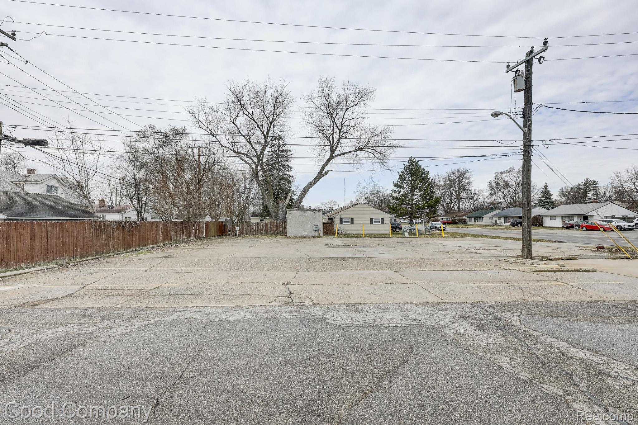 23919 John R Road Property Photo 42