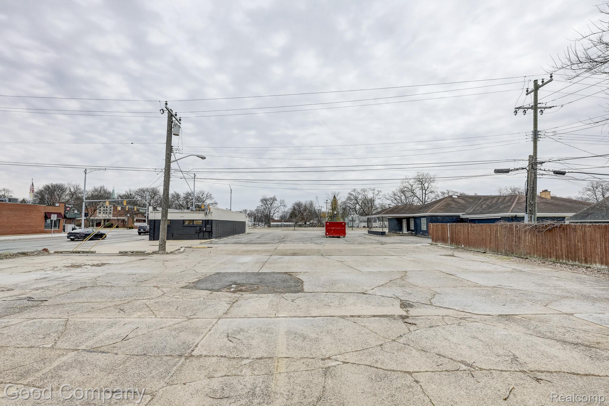 23919 John R Road Property Photo 45