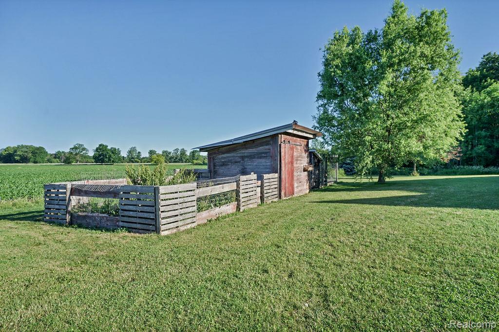 14380 Dice Road Property Photo 15