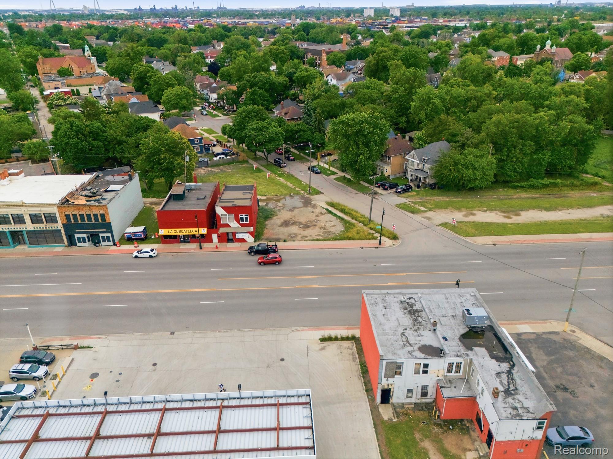 6355 Michigan Avenue Property Photo 10