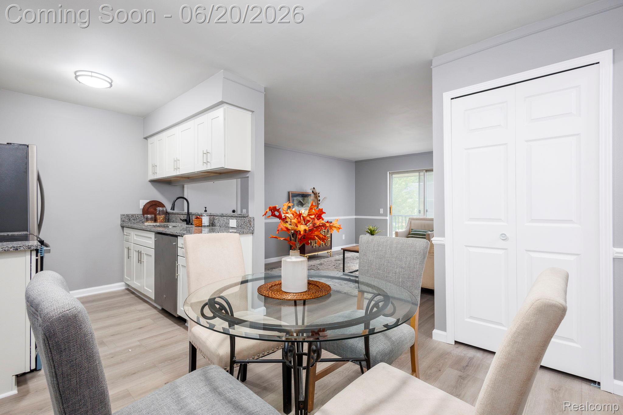 11845 Ina Drive Property Photo 10