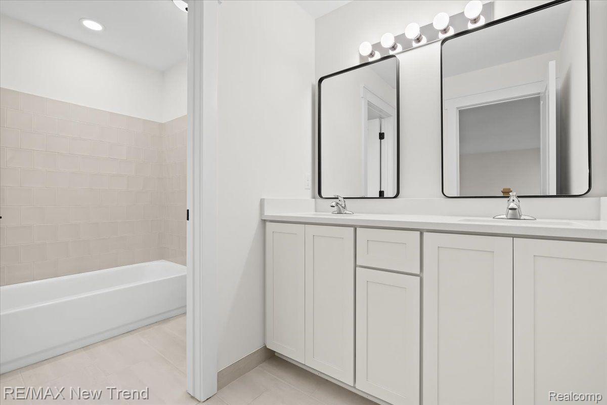 7829 Trailside Court Property Photo 31