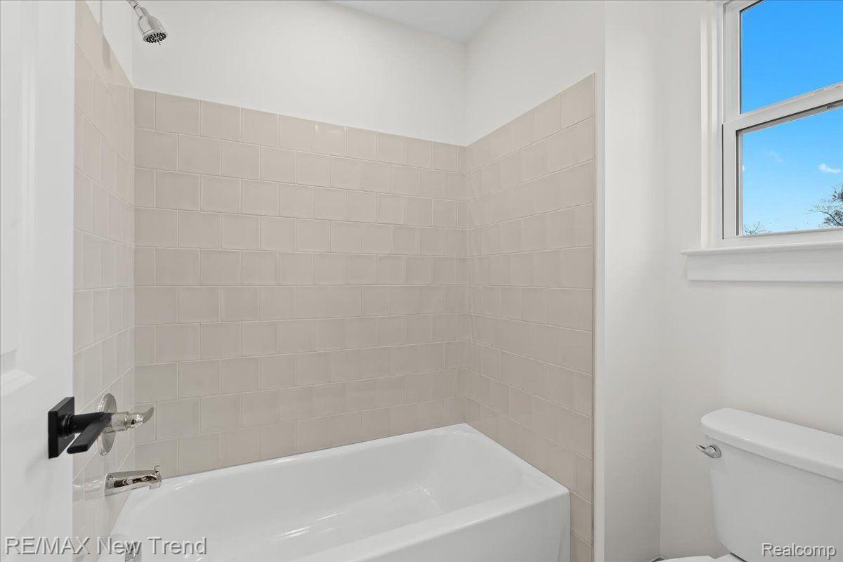 7829 Trailside Court Property Photo 32