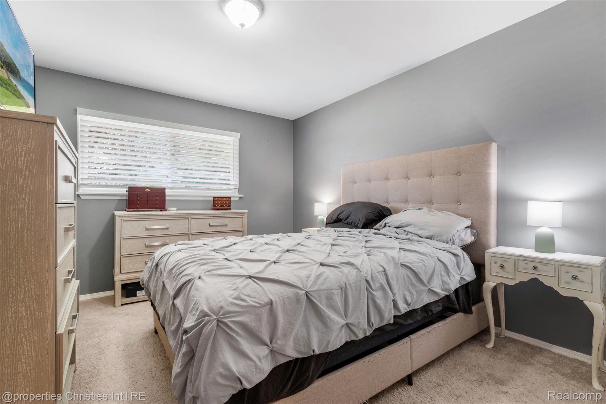 20200 Shores Street Property Photo 17