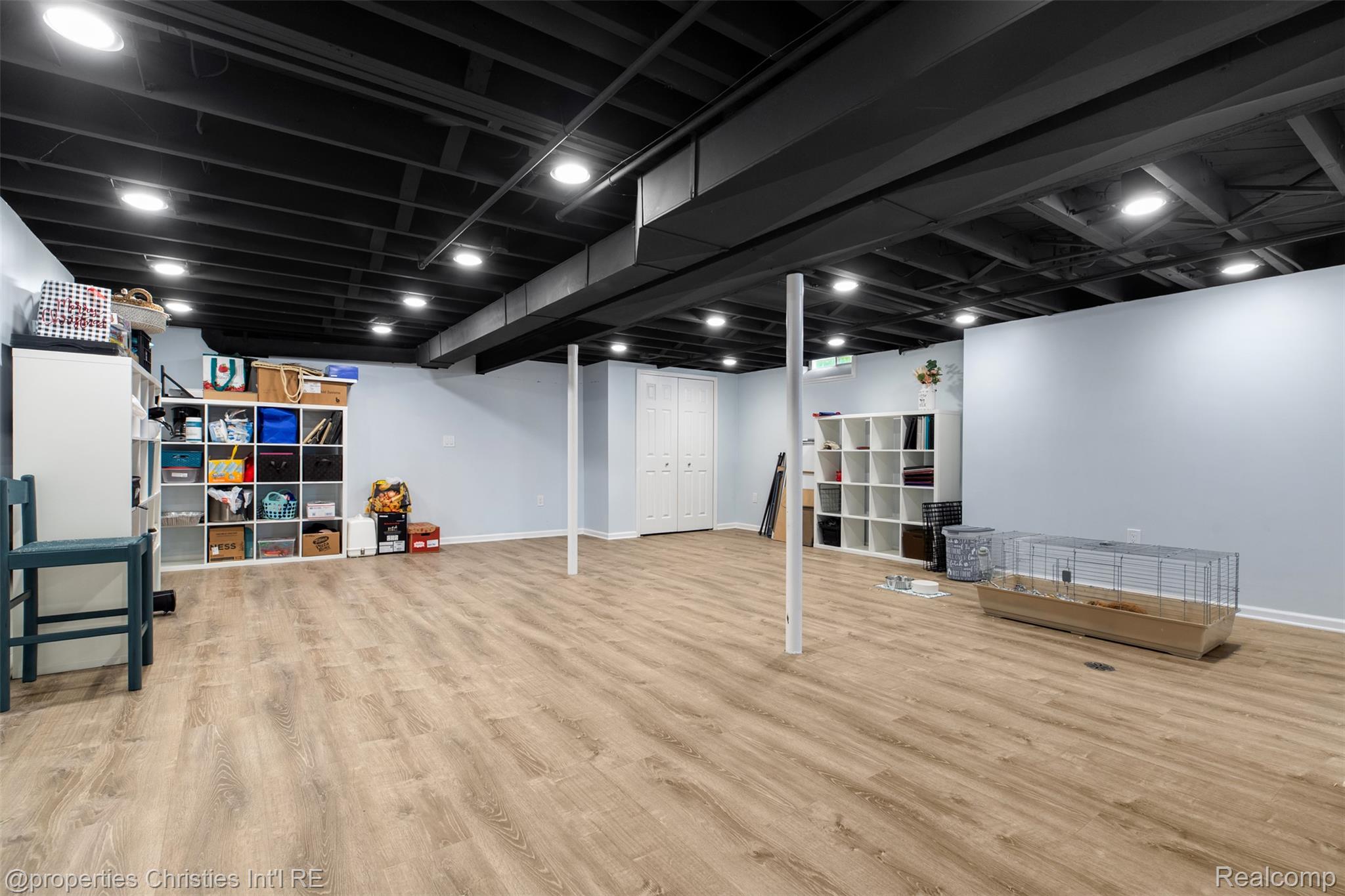 20200 Shores Street Property Photo 20