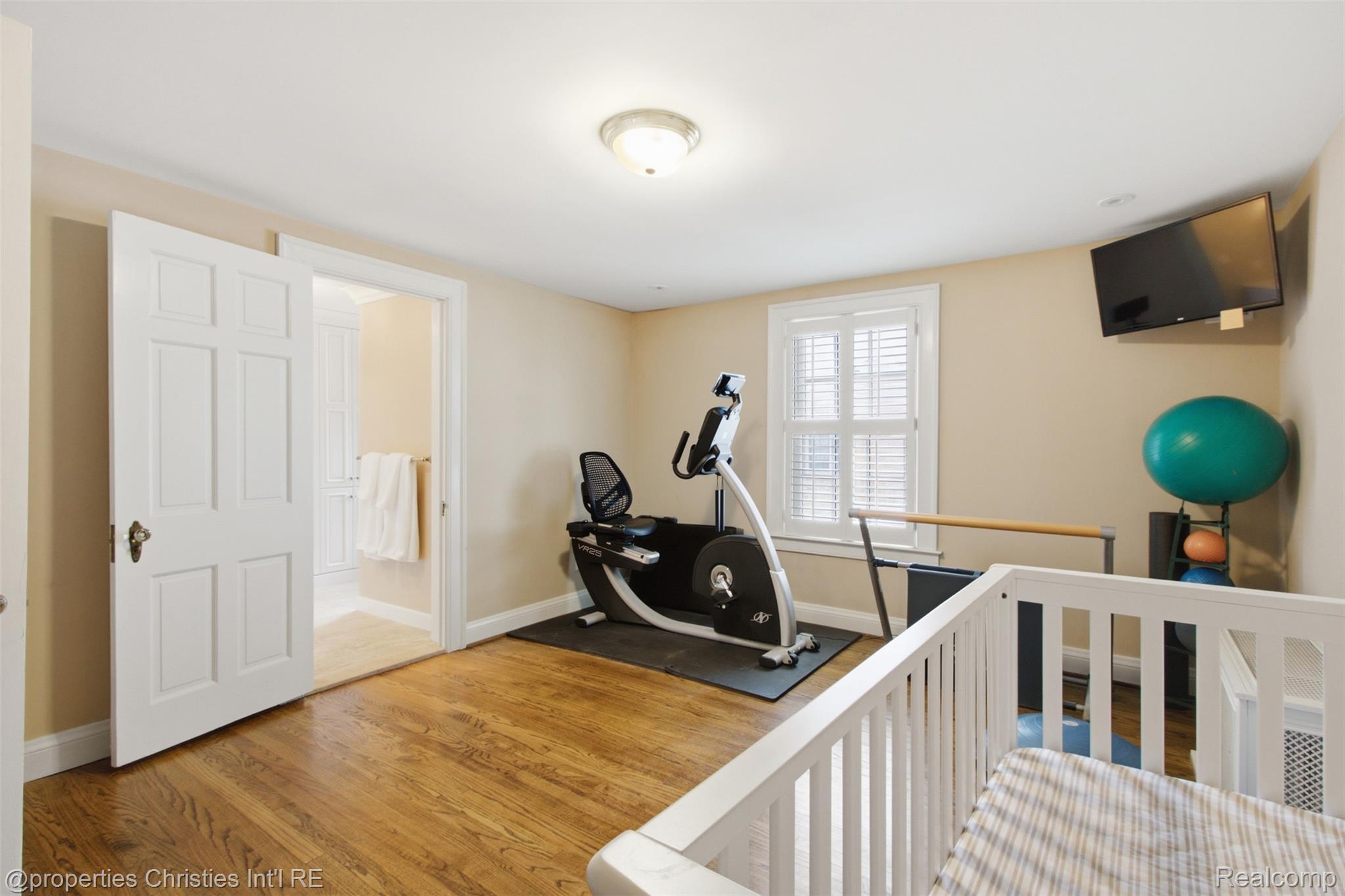 485 Westwood Drive Property Photo 22