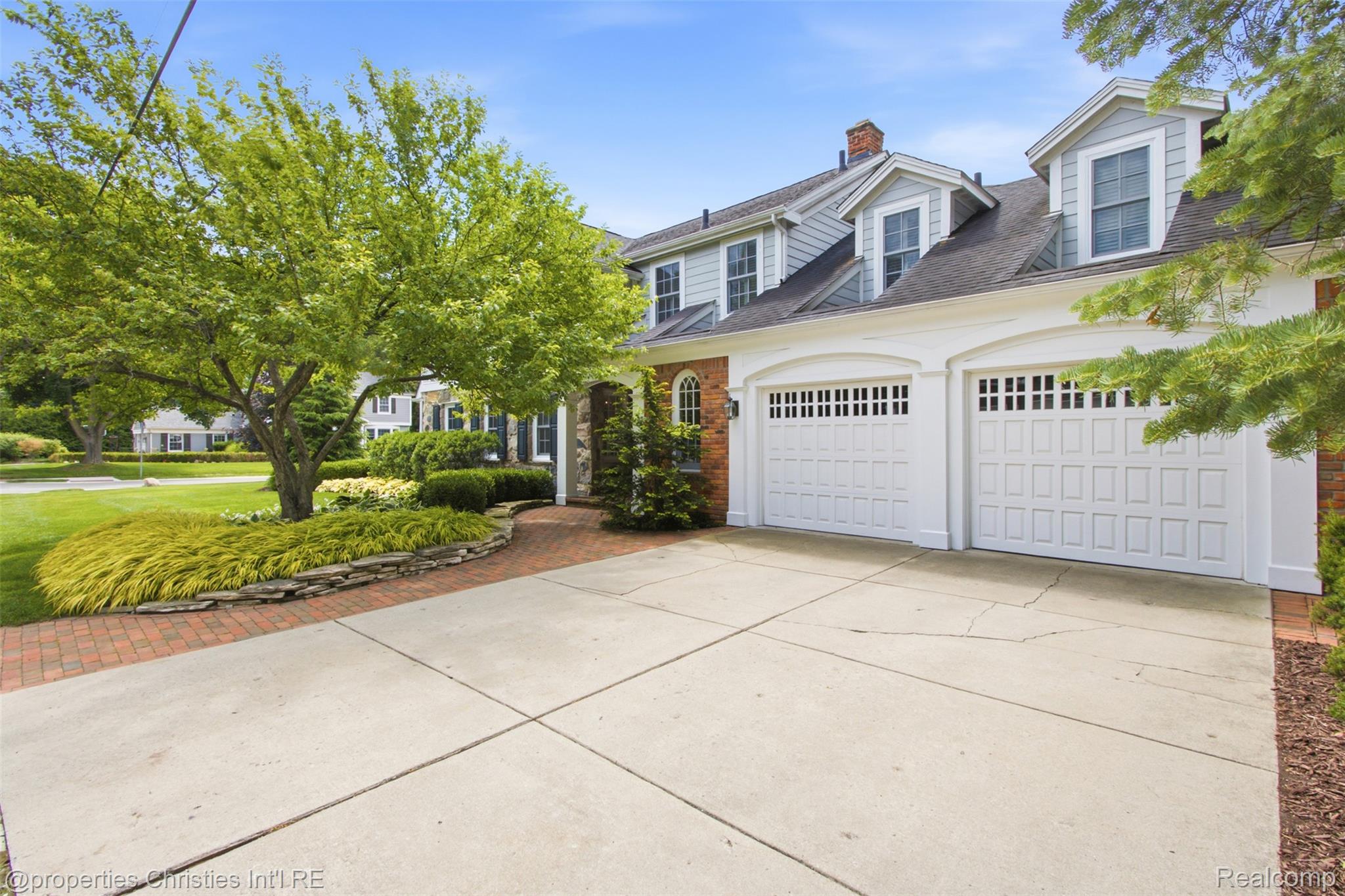 485 Westwood Drive Property Photo 43