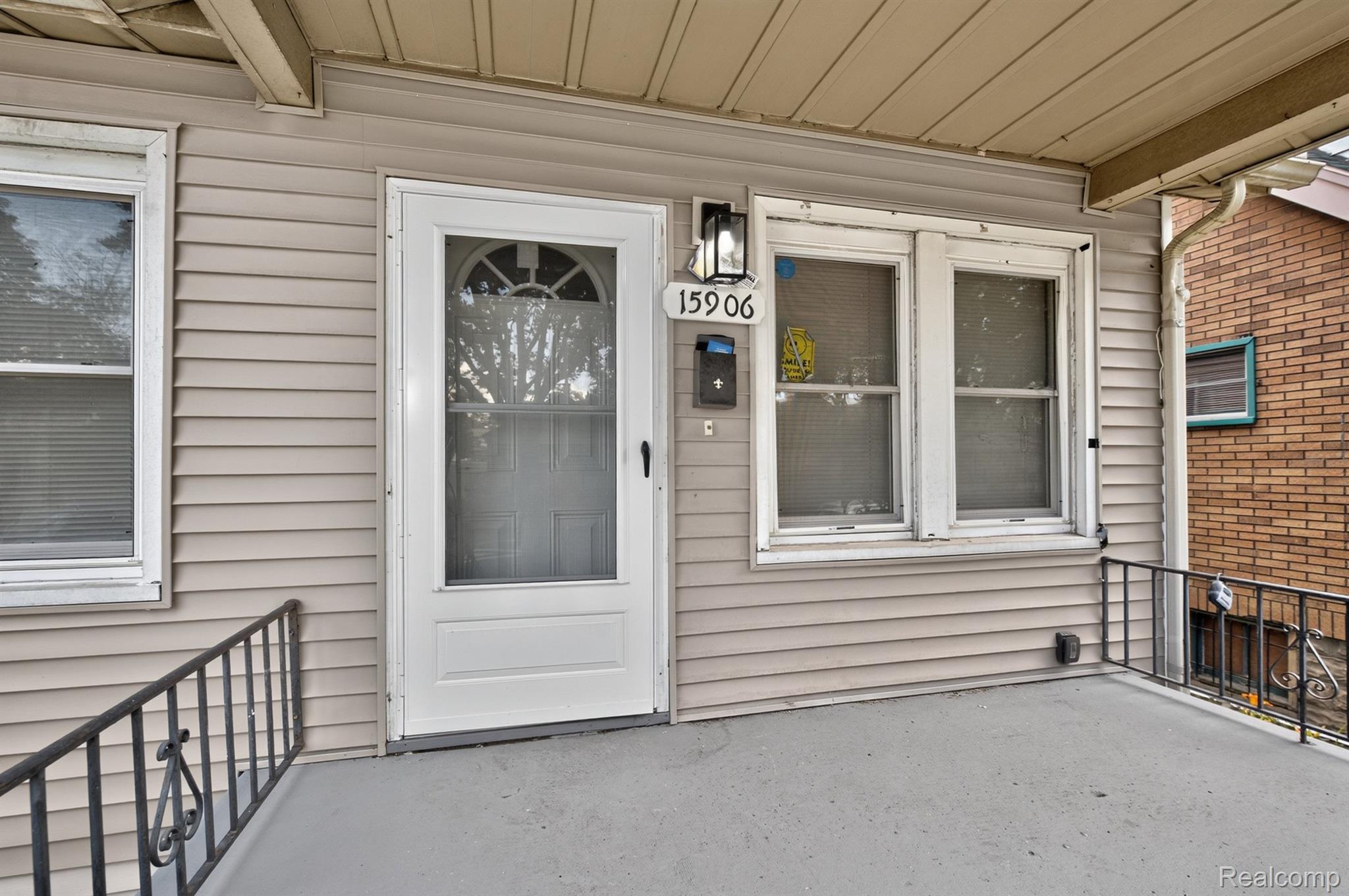 15906 Monica Street Property Photo 4
