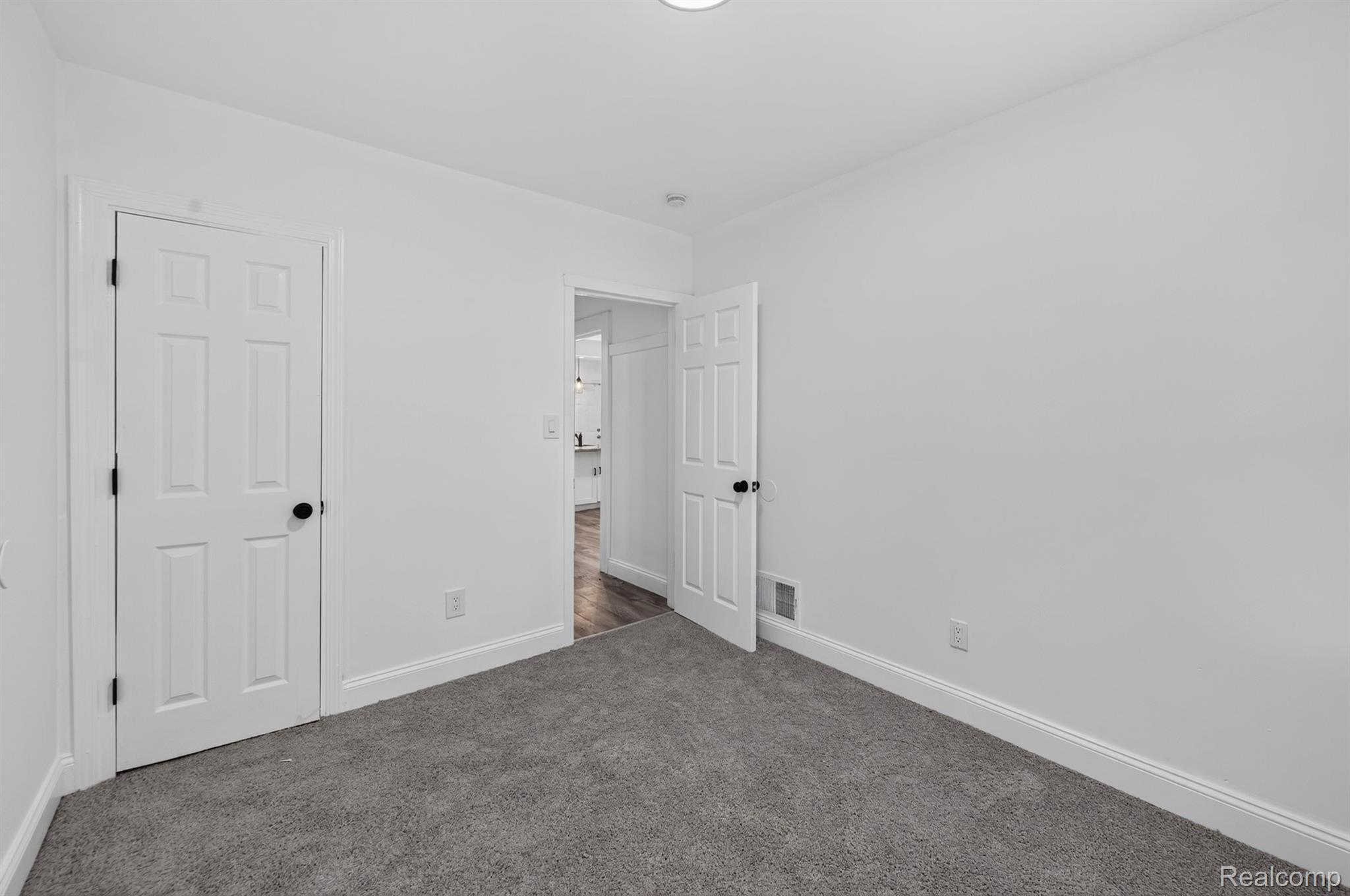 15906 Monica Street Property Photo 10
