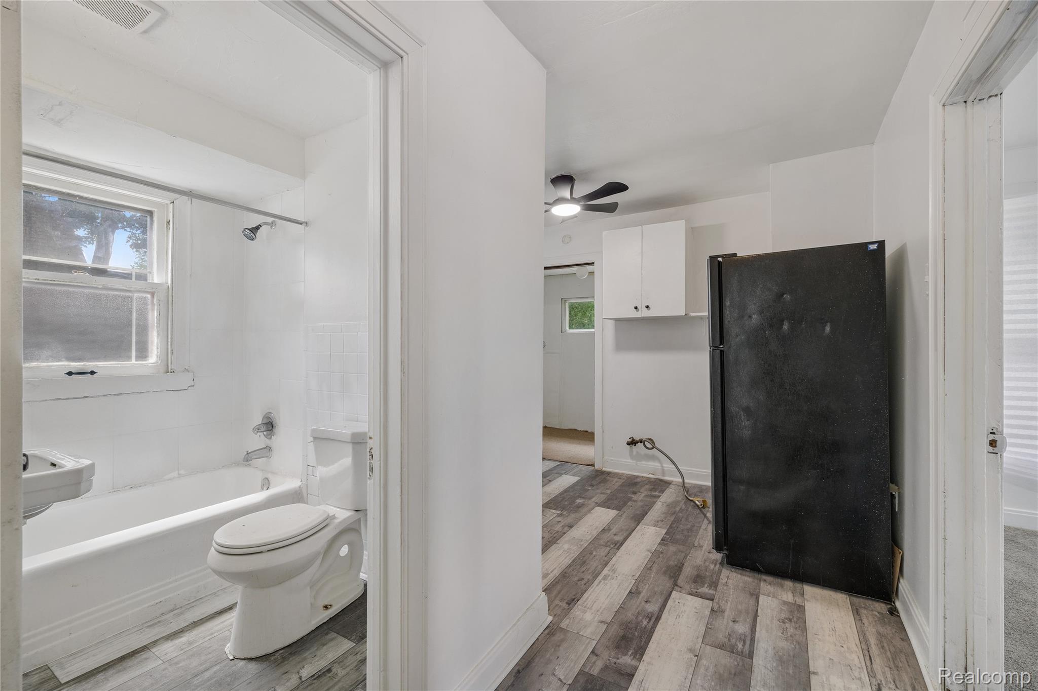 242 Crocker Boulevard Property Photo 18