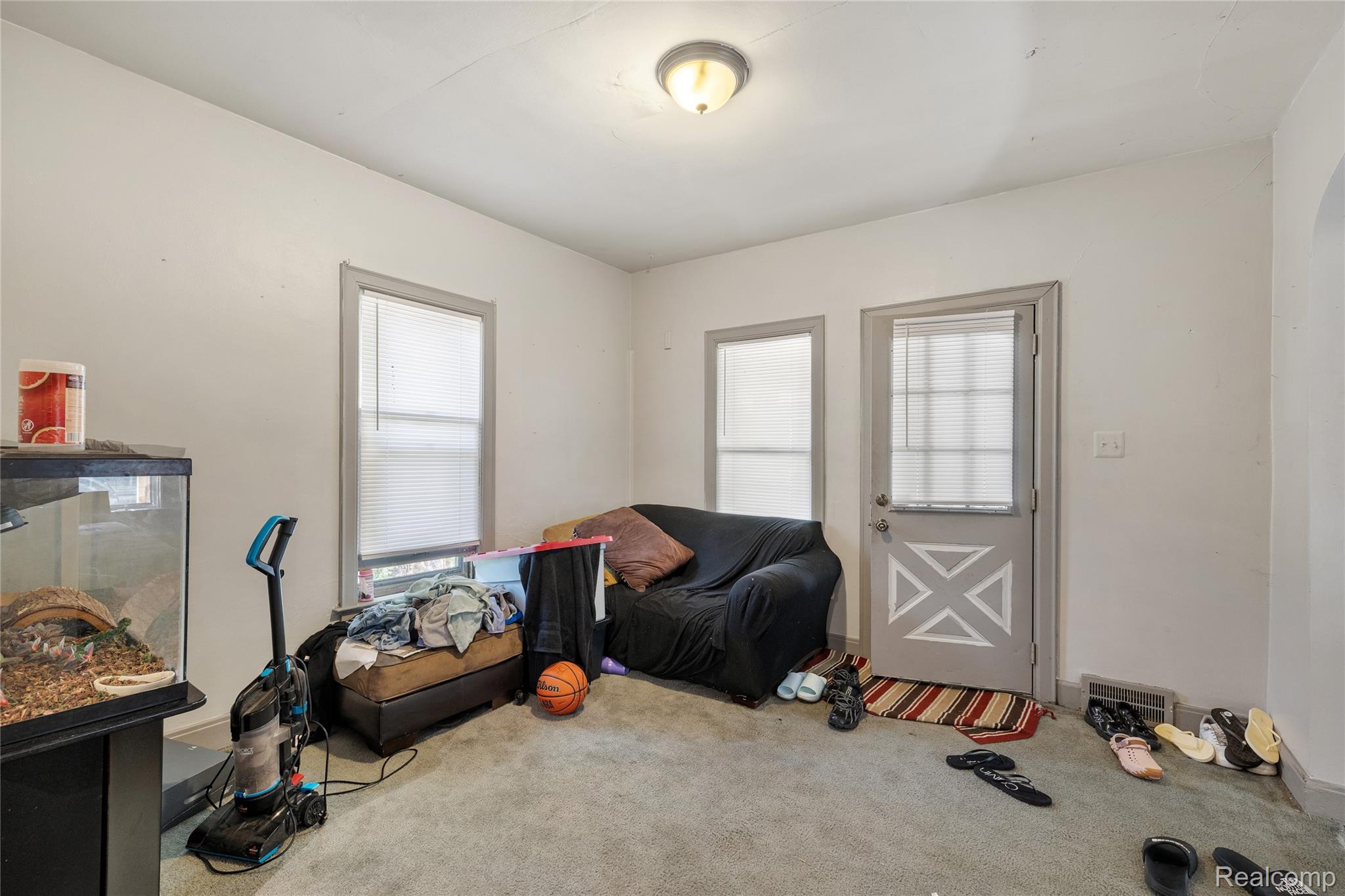 242 Crocker Boulevard Property Photo 30