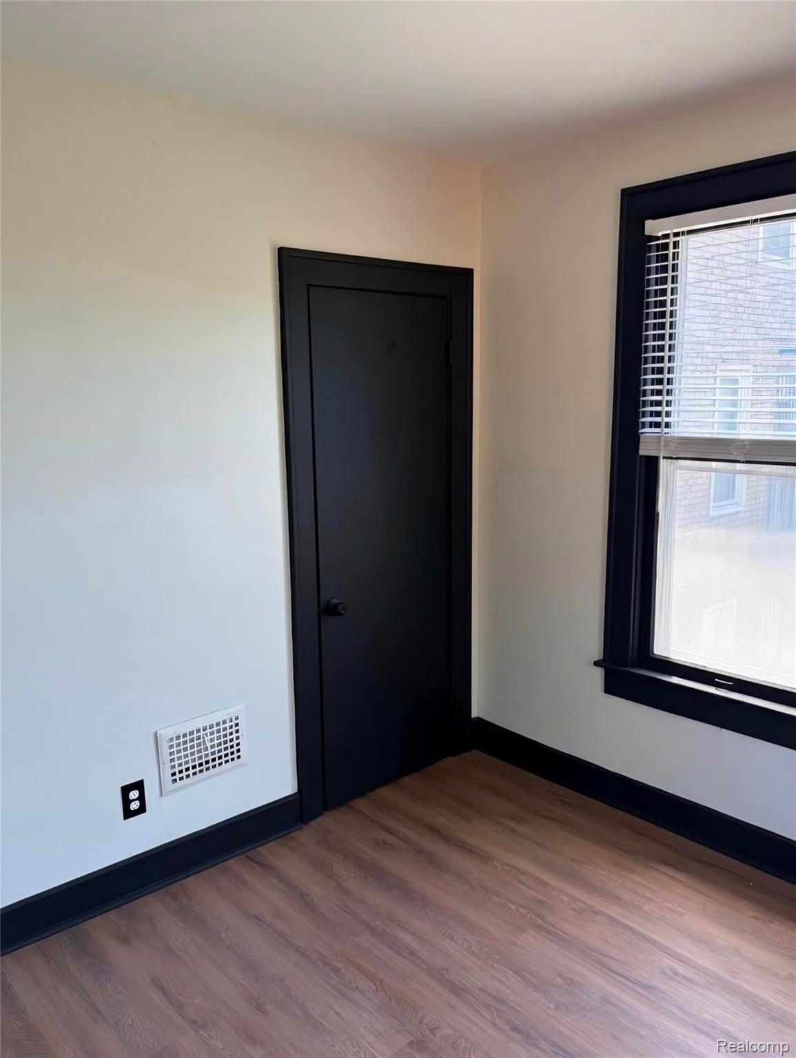 2020 Clements Street Property Photo 4