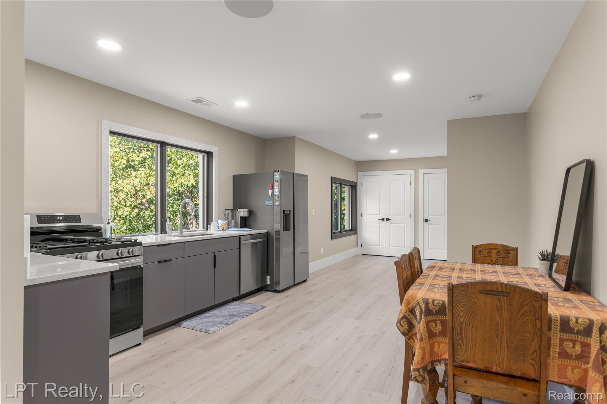 5029 Forest Valley Drive Property Photo 53