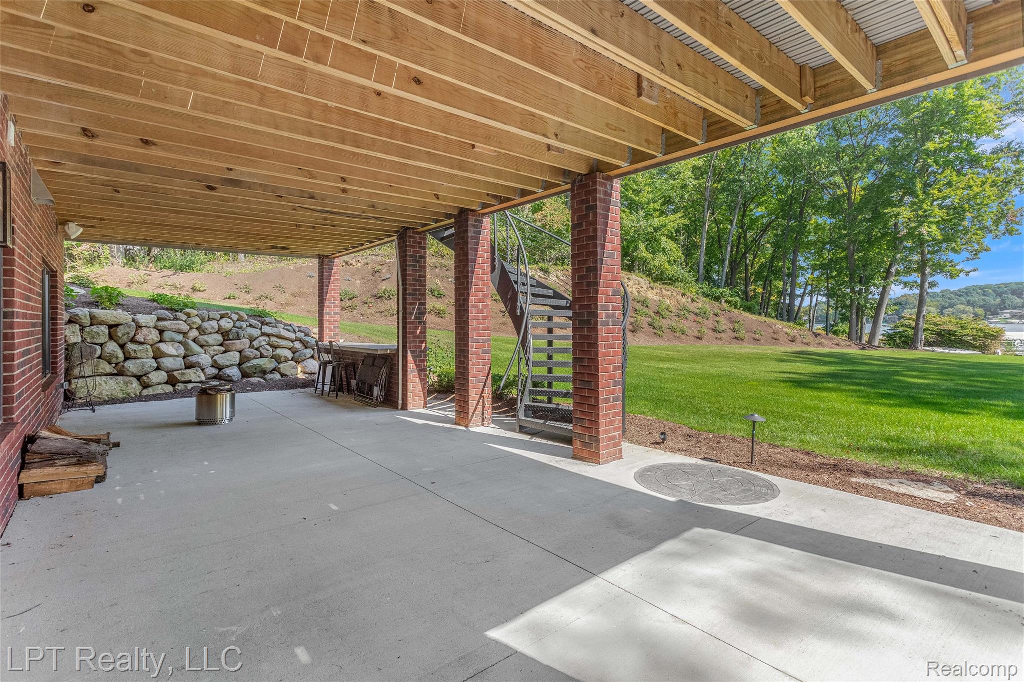 5029 Forest Valley Drive Property Photo 72
