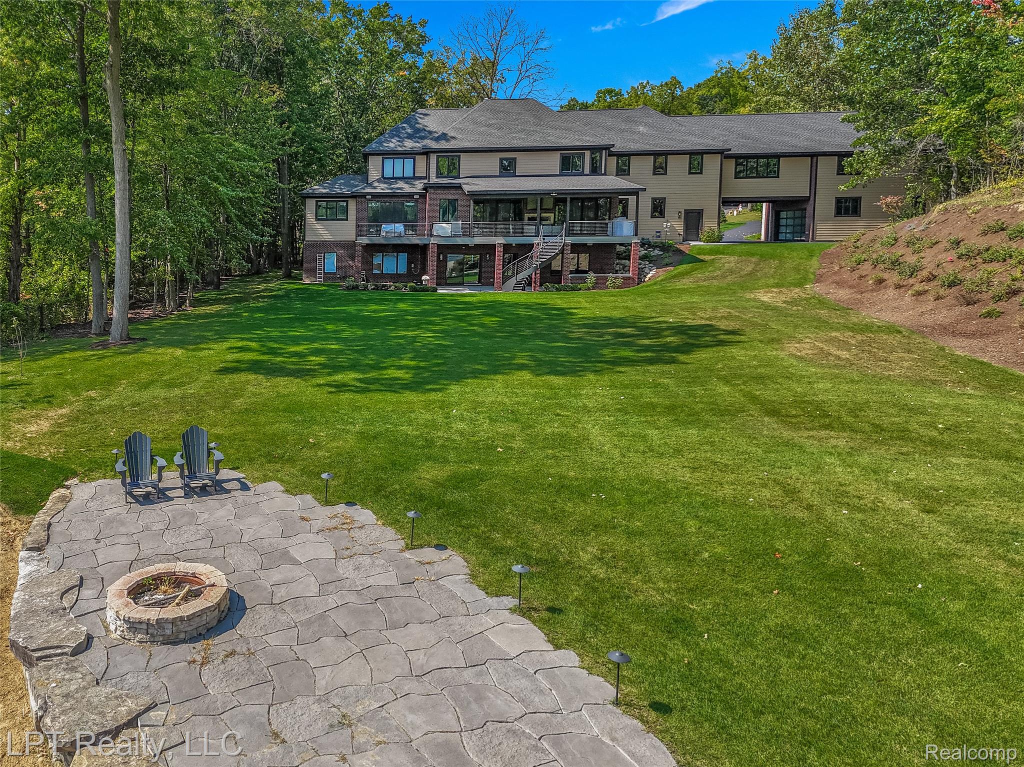 5029 Forest Valley Drive Property Photo 84