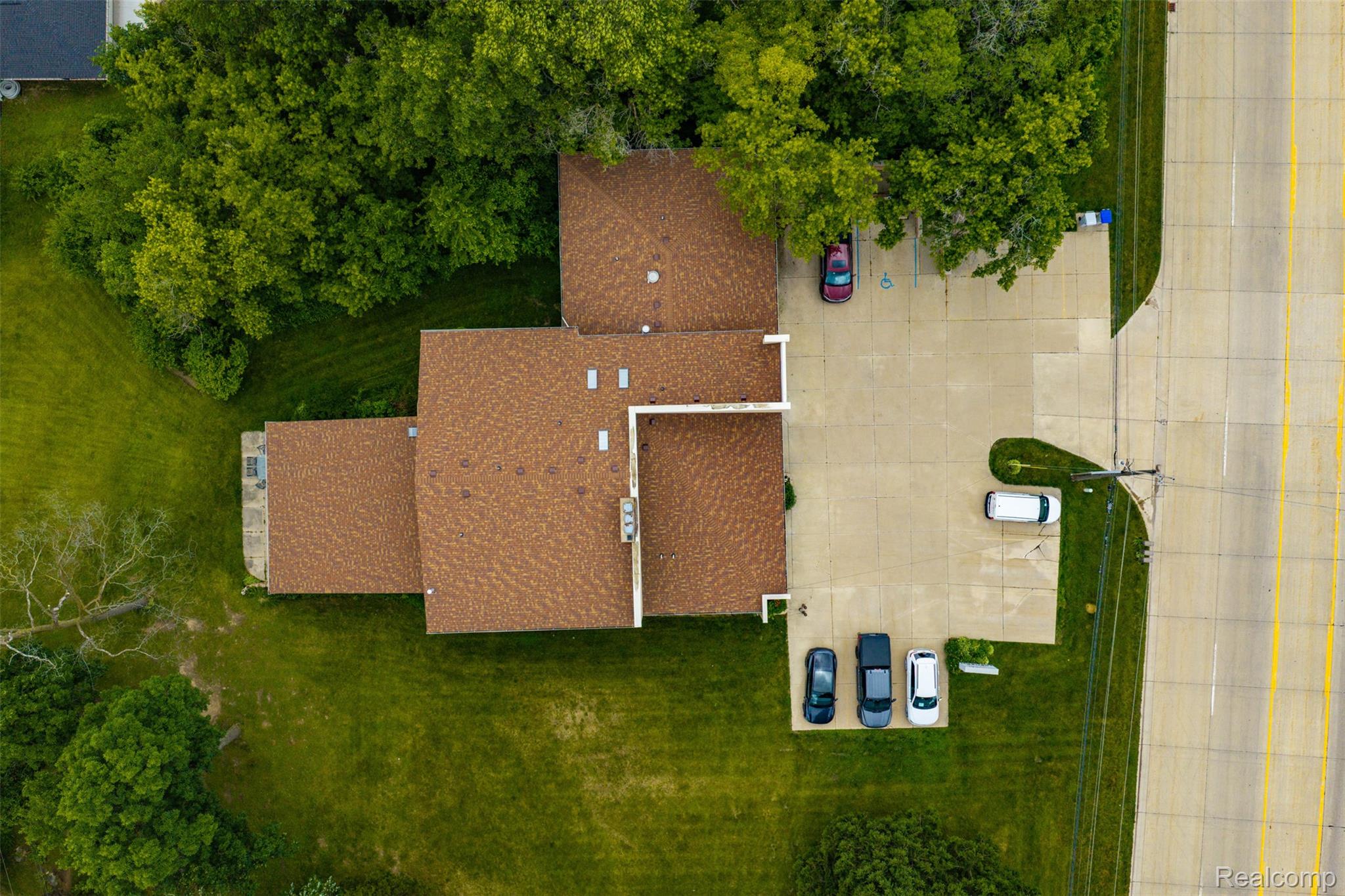 11032 Grand River Road Property Photo 17