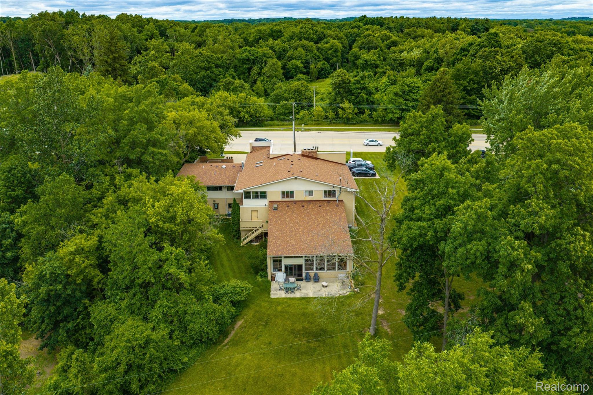 11032 Grand River Road Property Photo 18