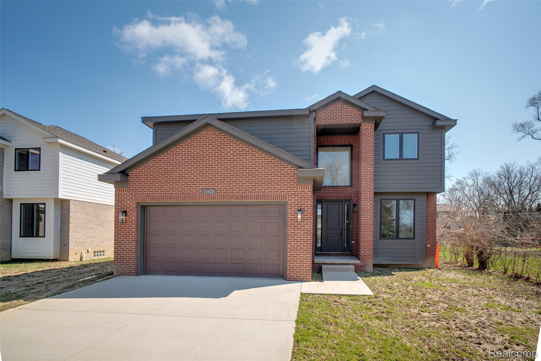 2921 Walsh Drive Property Photo 1