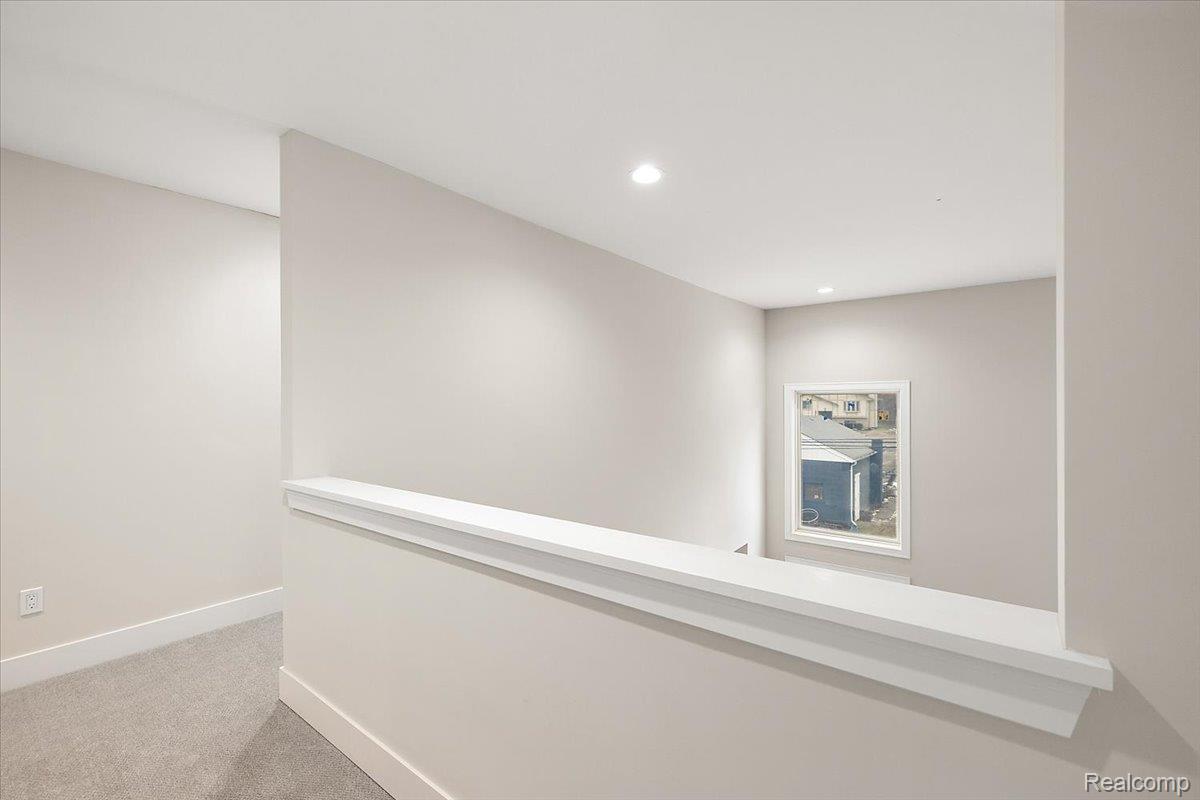 2921 Walsh Drive Property Photo 27