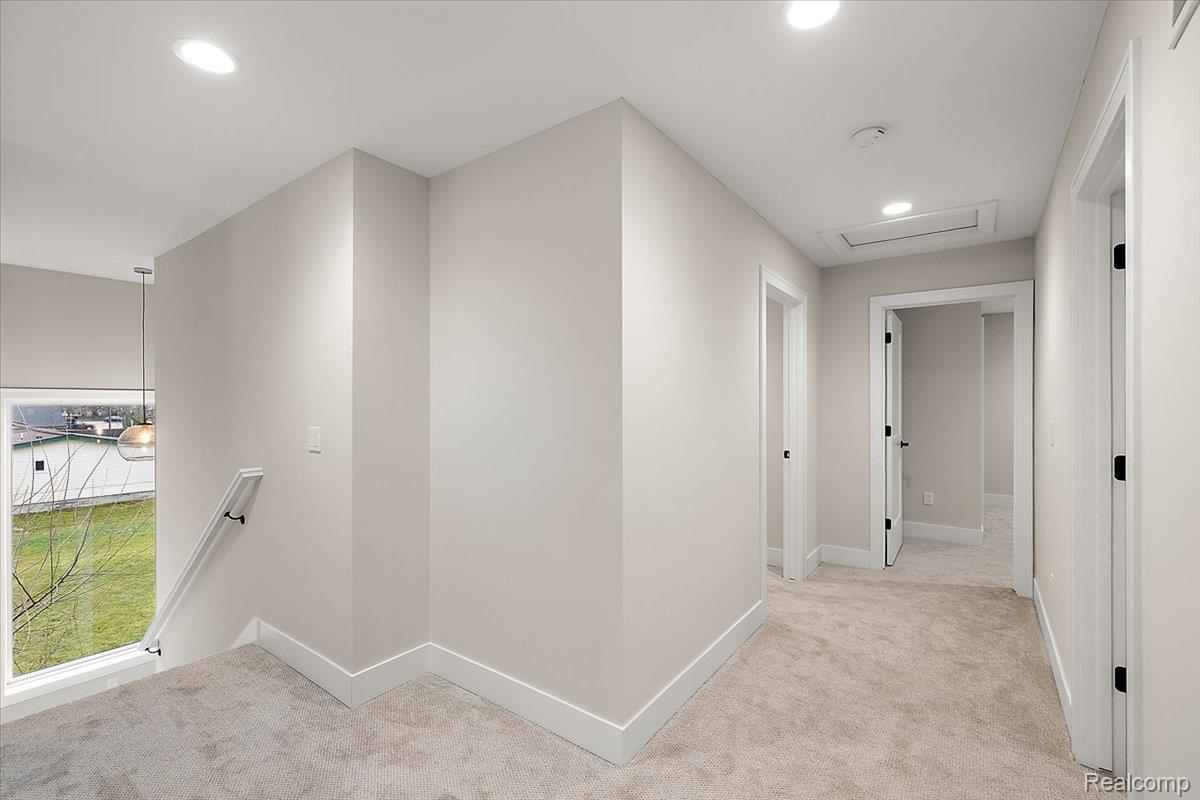 2921 Walsh Drive Property Photo 29