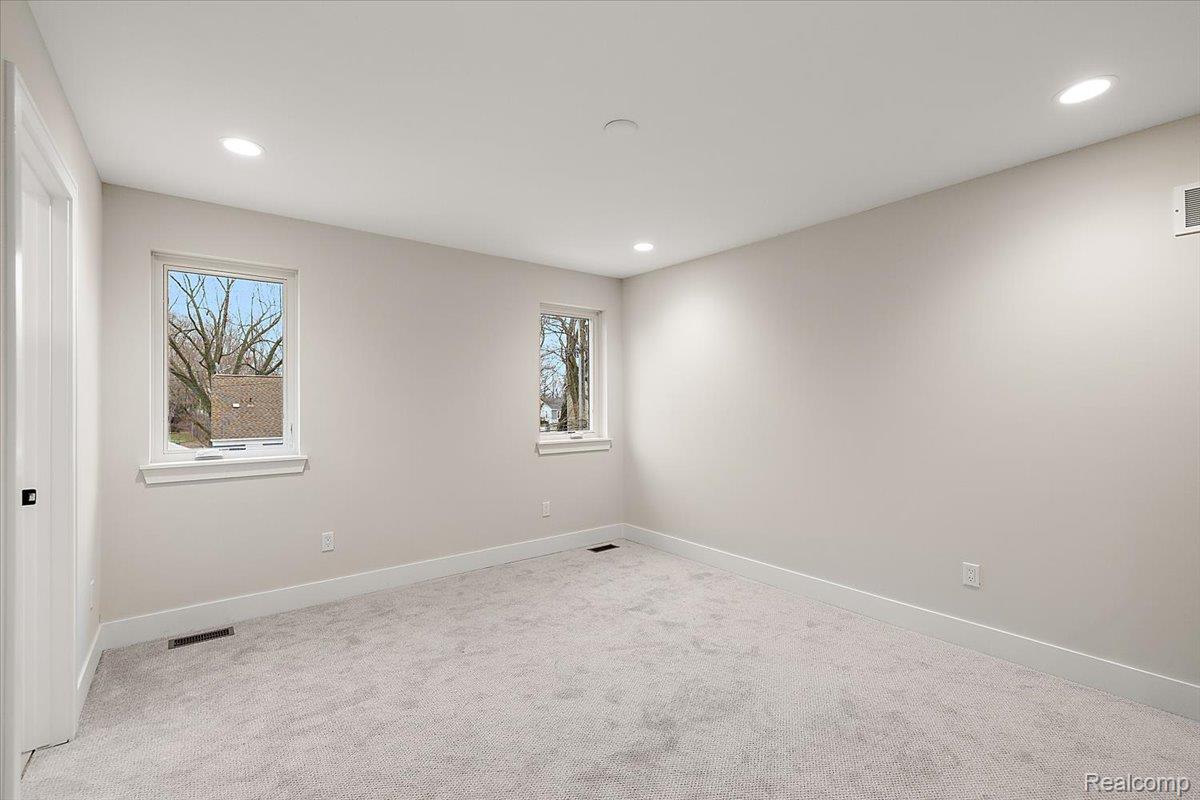 2921 Walsh Drive Property Photo 35