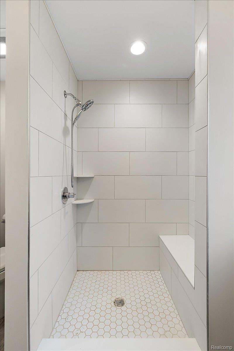 2921 Walsh Drive Property Photo 37