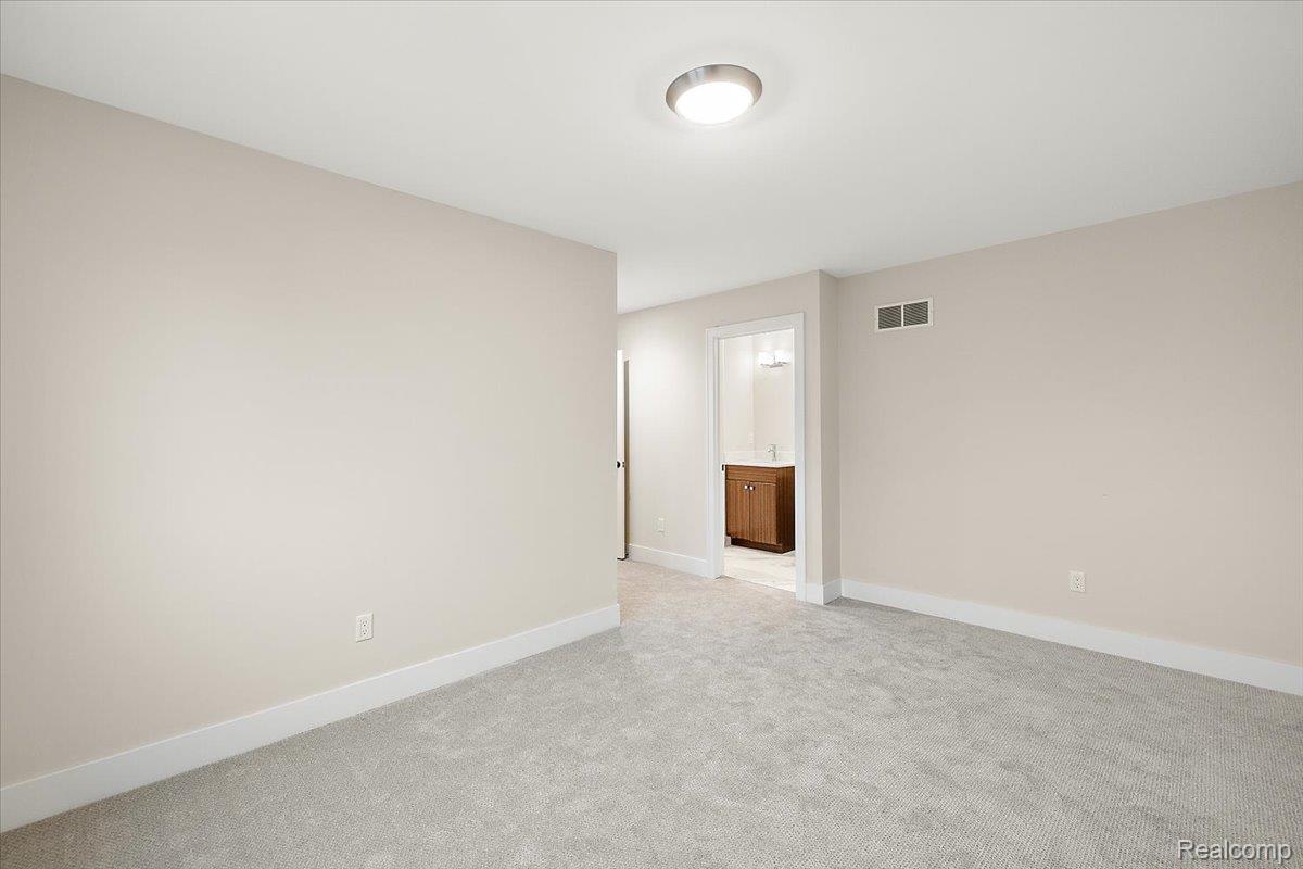 2921 Walsh Drive Property Photo 48