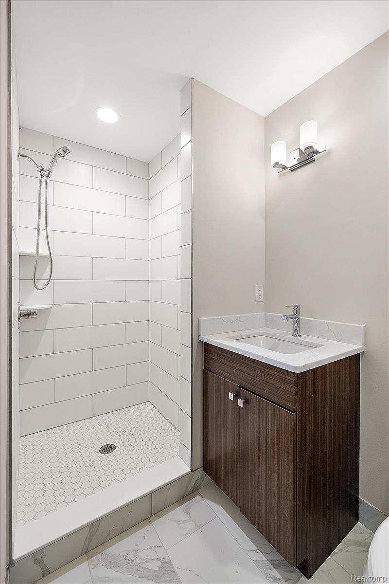 2921 Walsh Drive Property Photo 49