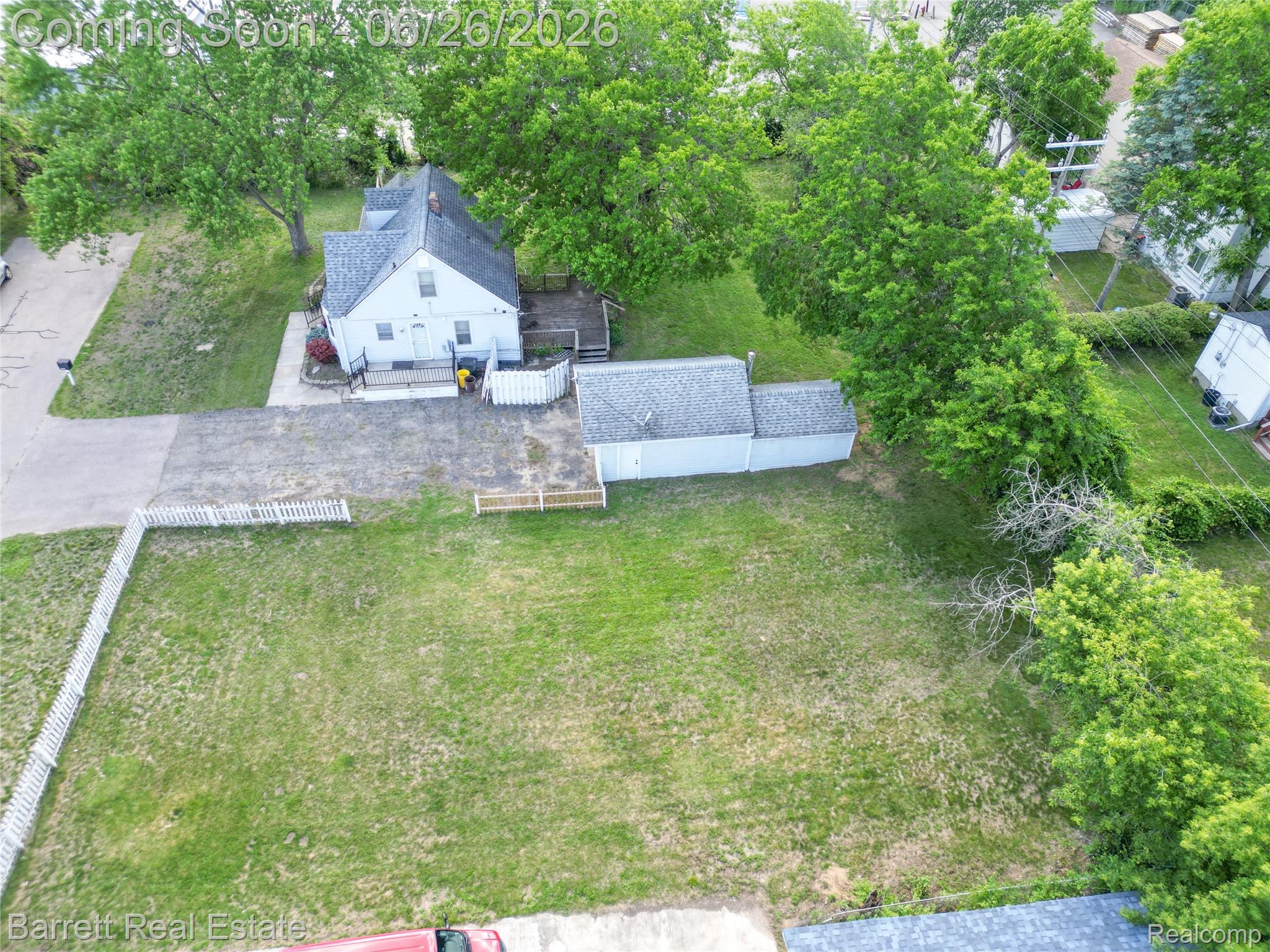 20998 Westhaven Avenue Property Photo 2